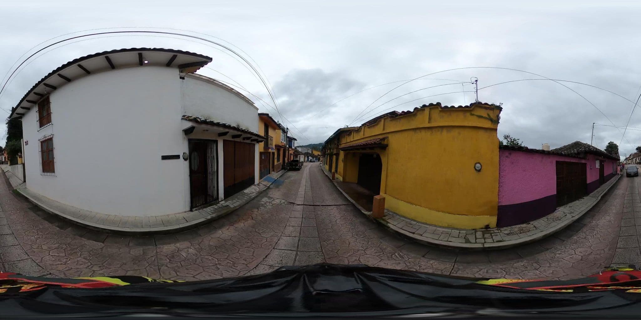 Street view near Estación Cu4tro Hostal, San Cristóbal de las Casas — © nicovargas (CC BY-SA · Mapillary)