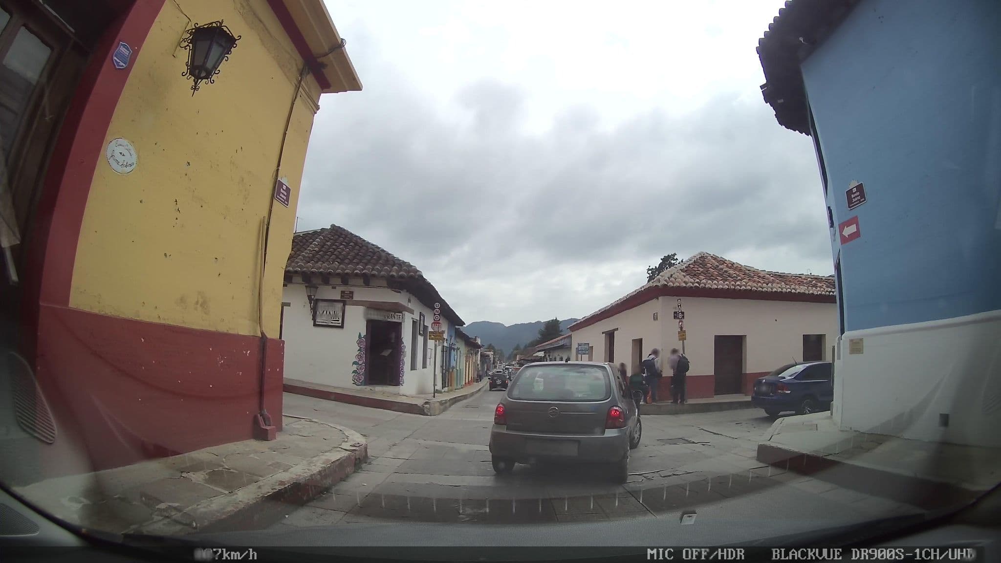 Street view near doce cuartos, San Cristóbal de las Casas — © nicovargas (CC BY-SA · Mapillary)