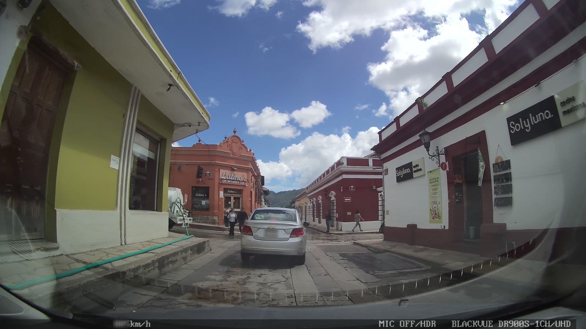 Street view near Hotel Posada Real De Chiapas, San Cristóbal de las Casas — © nicovargas (CC BY-SA · Mapillary)