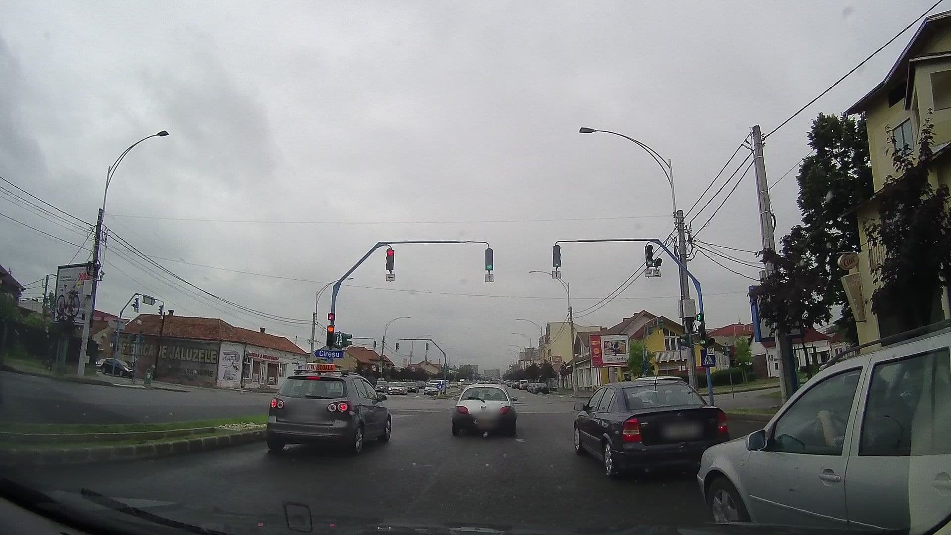 Street view near Mon Cheri, Drobeta-Turnu Severin — © tavi (CC BY-SA · Mapillary)