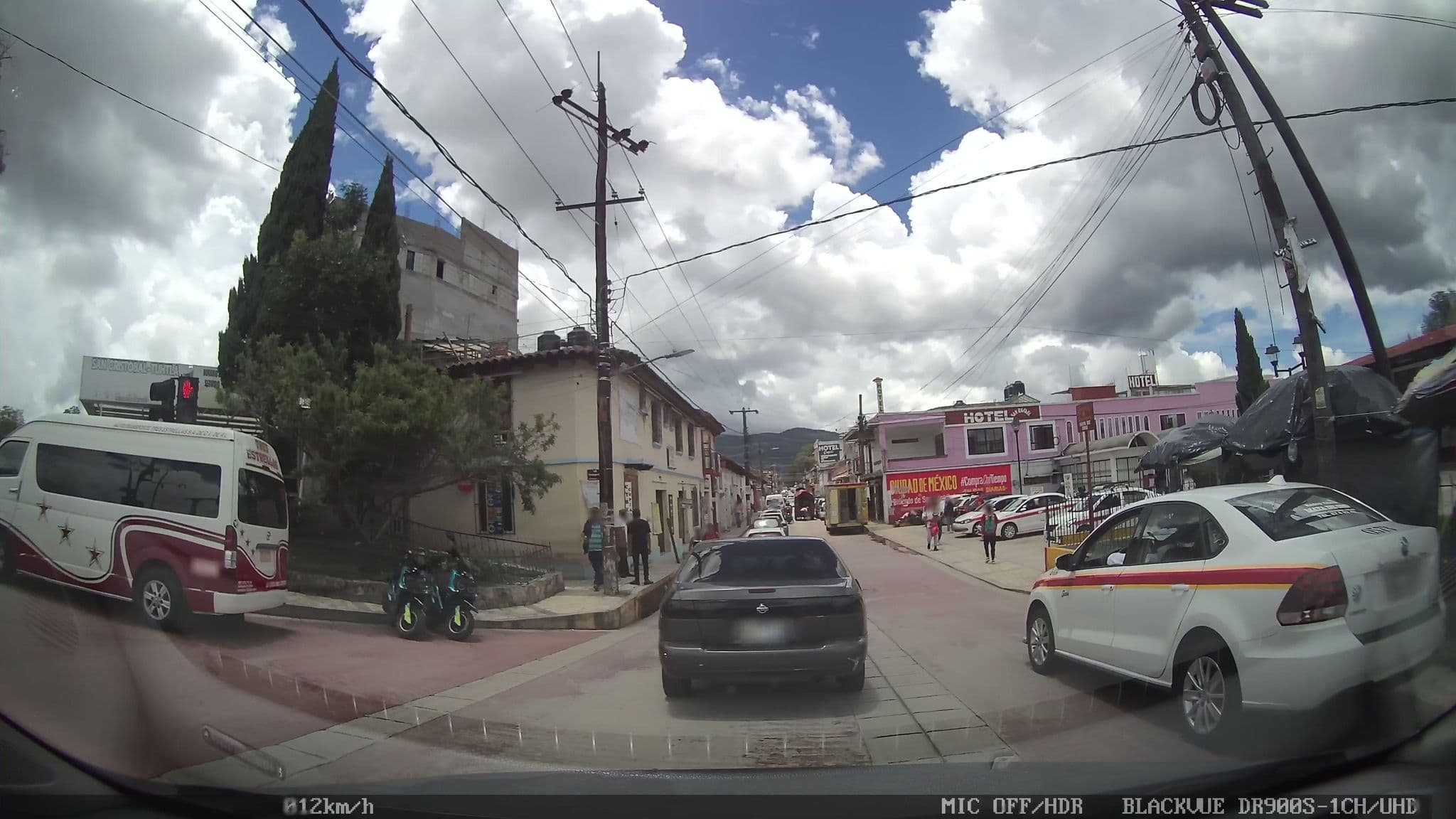 Street view near Hotel San Rafael, San Cristóbal de las Casas — © nicovargas (CC BY-SA · Mapillary)