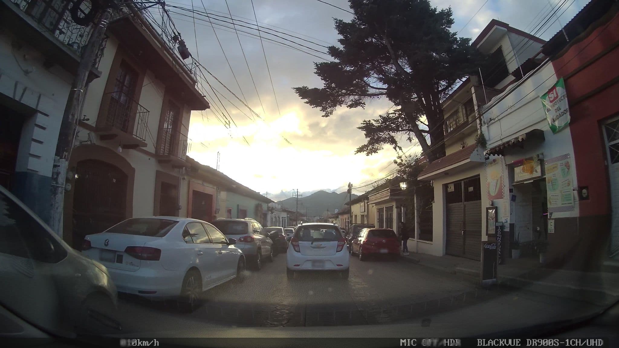 Street view near Coffe Bean, San Cristóbal de las Casas — © nicovargas (CC BY-SA · Mapillary)