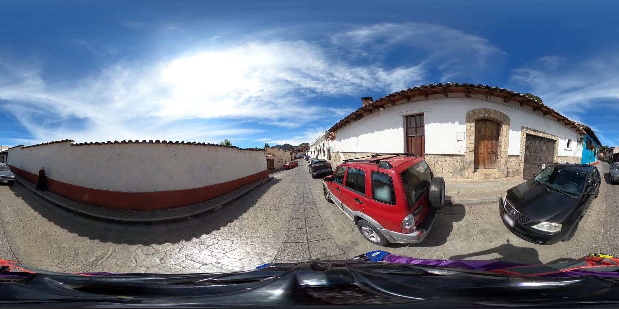 Street view near Servicio Turisticos Hernanz, San Cristóbal de las Casas — © nicovargas (CC BY-SA · Mapillary)