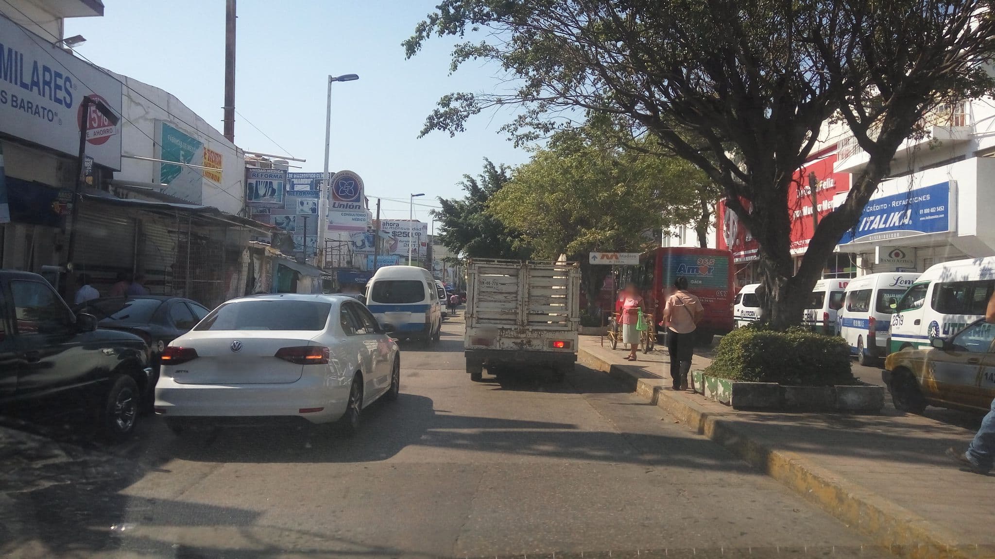 Street view near Hotel Ritz, Villahermosa — © rafaecheve (CC BY-SA · Mapillary)