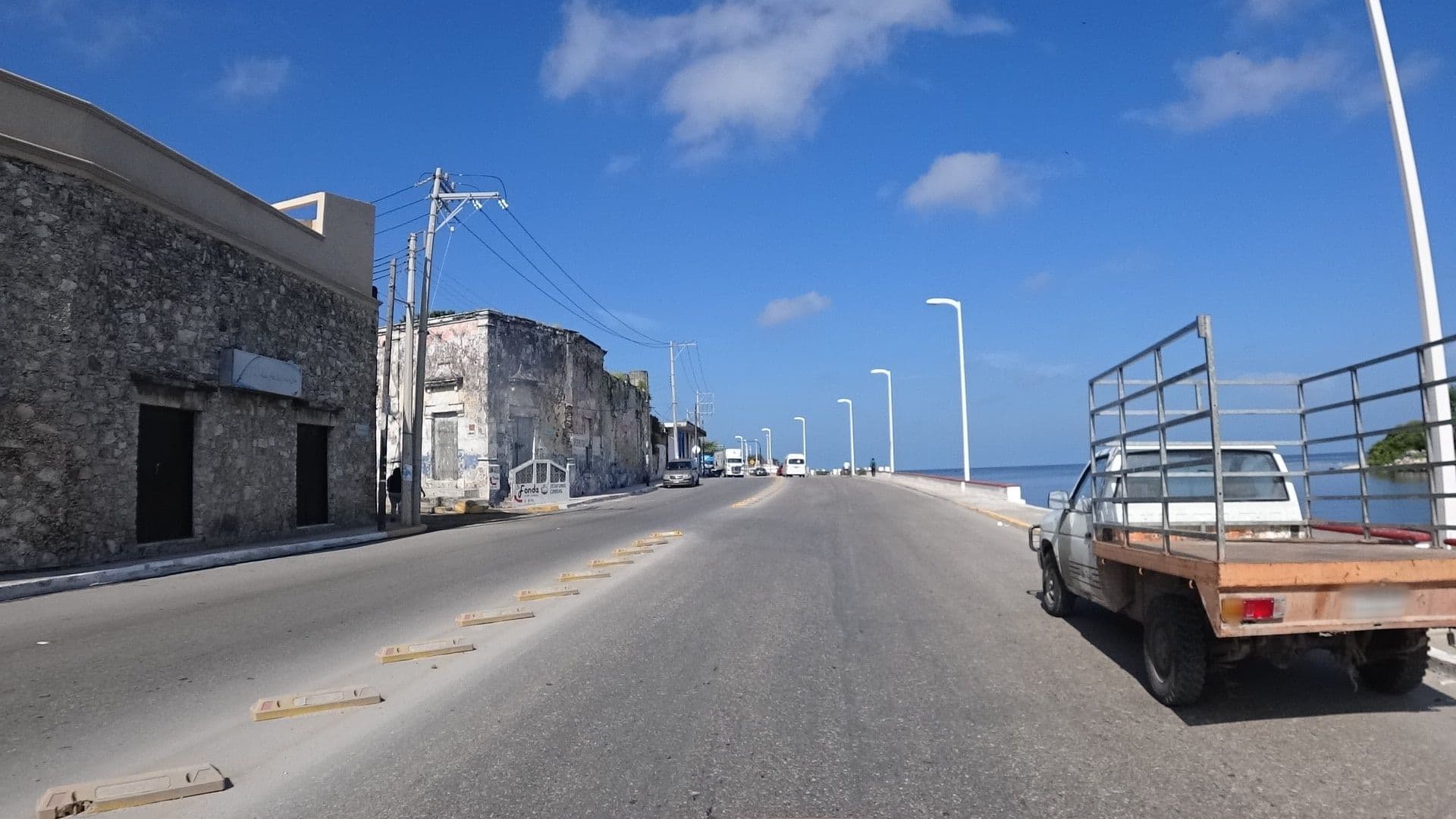 Street view near Hotel Aaktun Kay, Champotón — © z0rg (CC BY-SA · Mapillary)