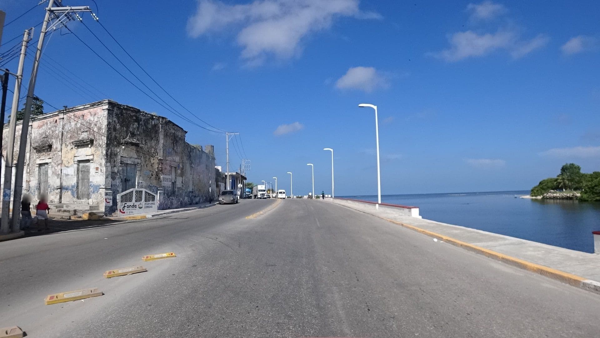 Street view near Hotel Snook Inn, Champotón — © z0rg (CC BY-SA · Mapillary)