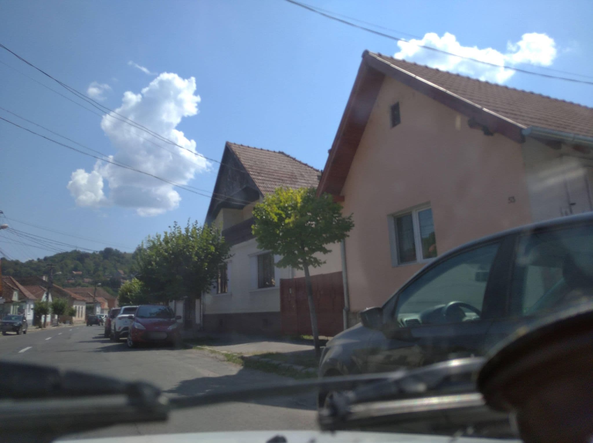 Street view near Pensiunea Hera, Sighișoara — © grozsa11 (CC BY-SA · Mapillary)