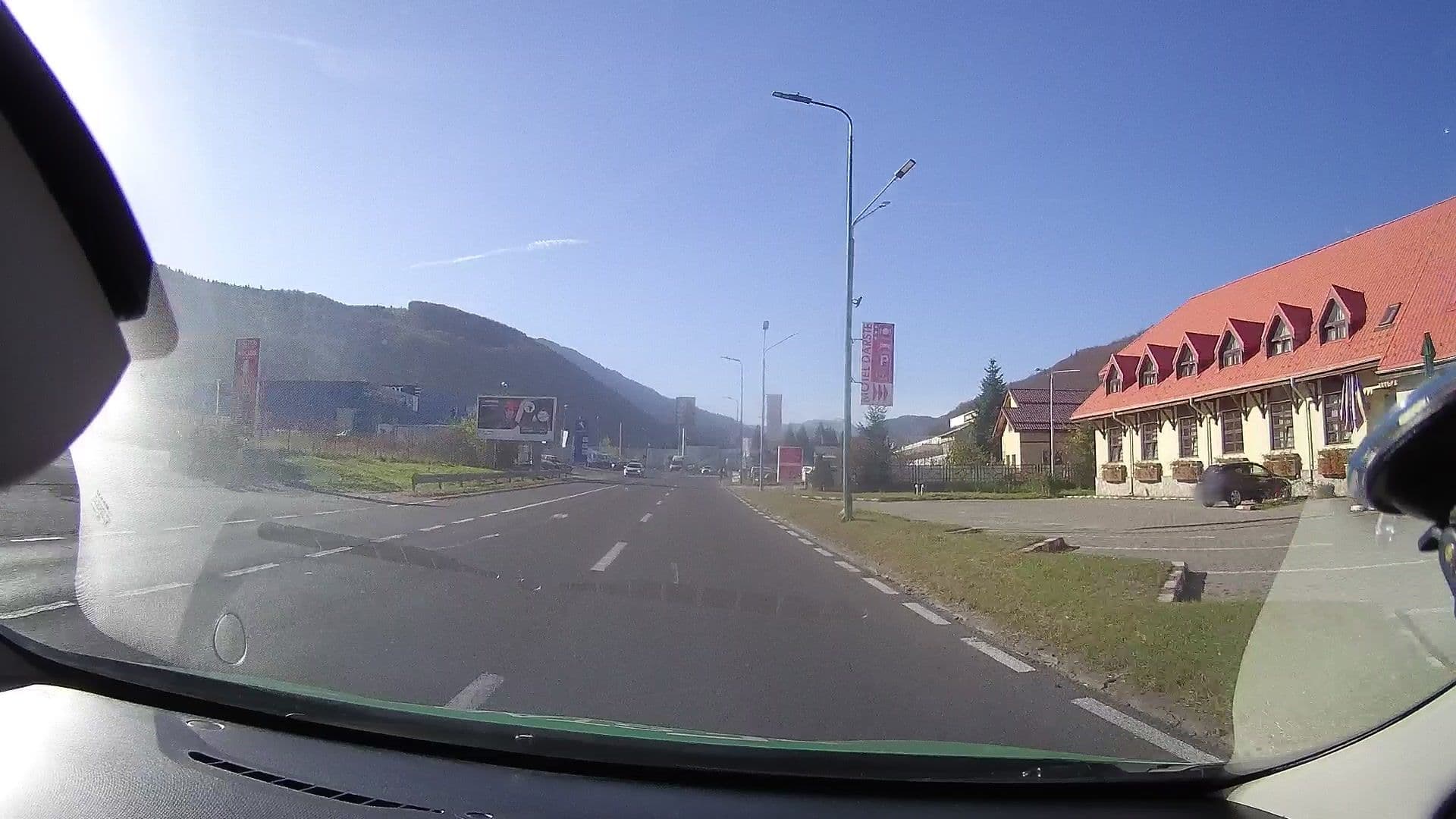 Street view near Motel Delorean, Săcele — © tavi (CC BY-SA · Mapillary)