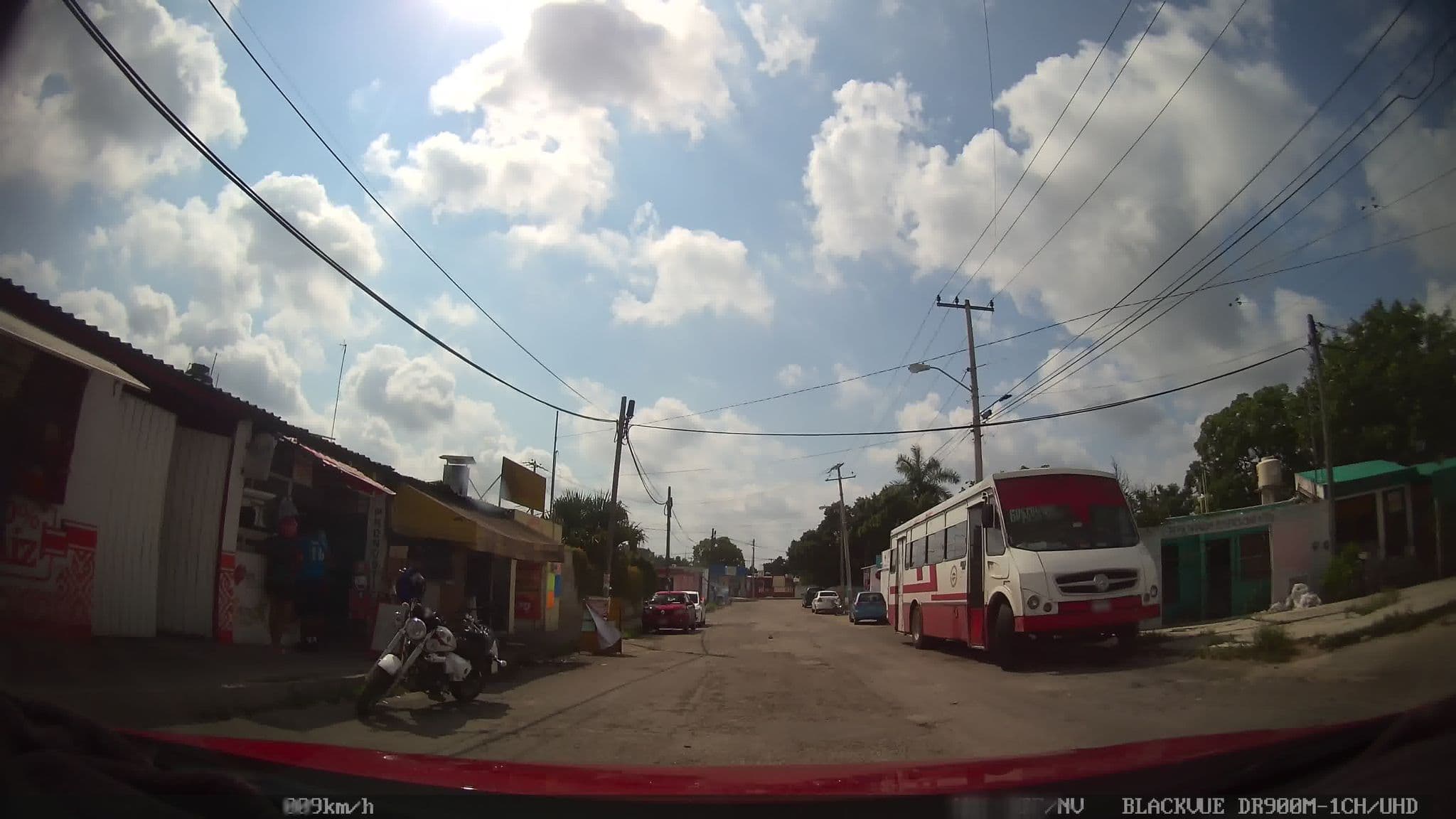 Street view near Osorio Nunoz Carlos Marciano, Paseos de Itzincab — © kaart_2 (CC BY-SA · Mapillary)