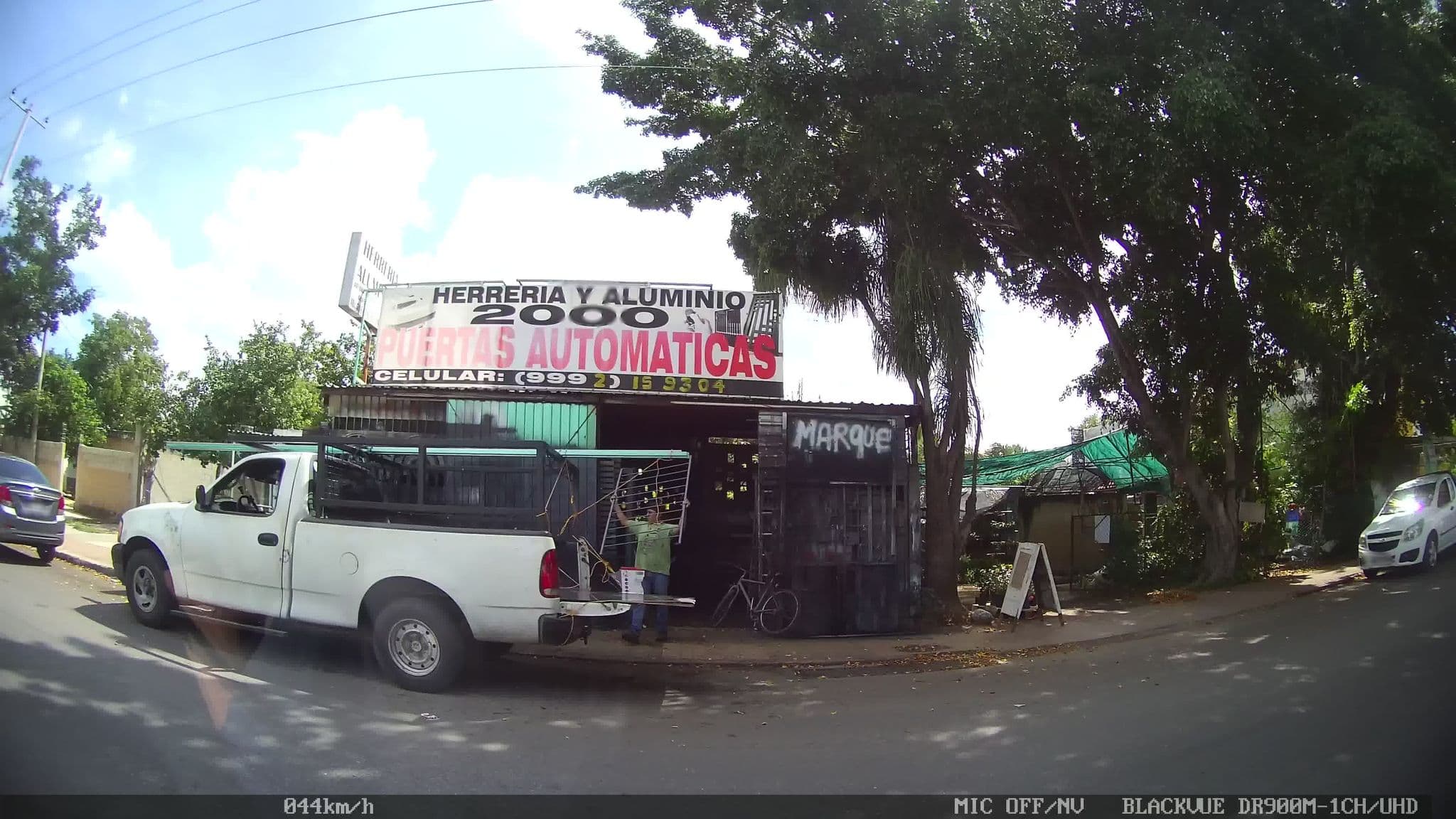 Street view near Hotel los Aluxes, Mérida — © kaart_2 (CC BY-SA · Mapillary)
