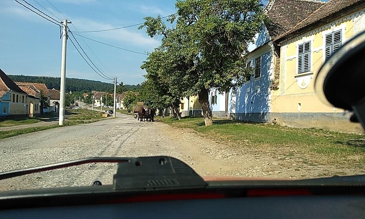 Street view near Viscri 18, Viscri — © tavi (CC BY-SA · Mapillary)