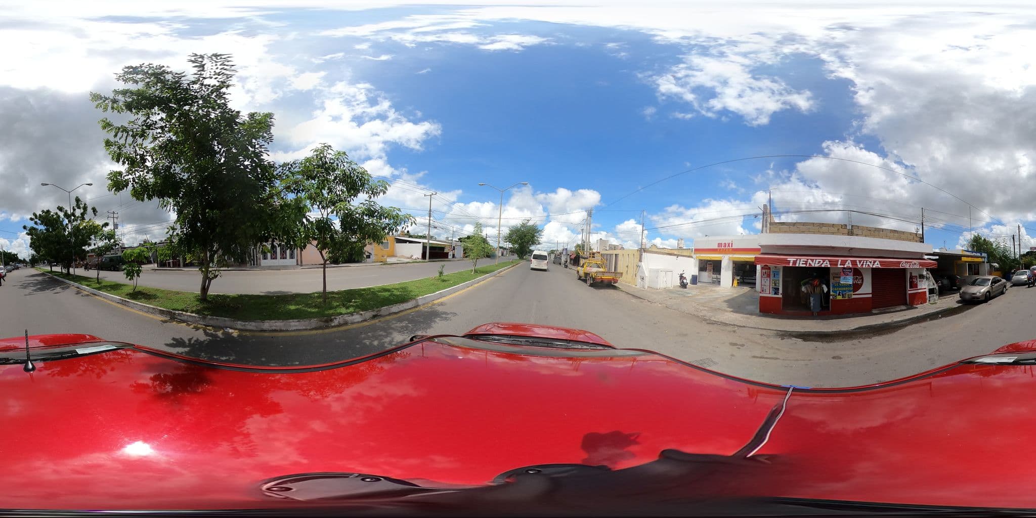 Street view near Renta De Cuartos "Liz", Caucel — © innerpace360 (CC BY-SA · Mapillary)