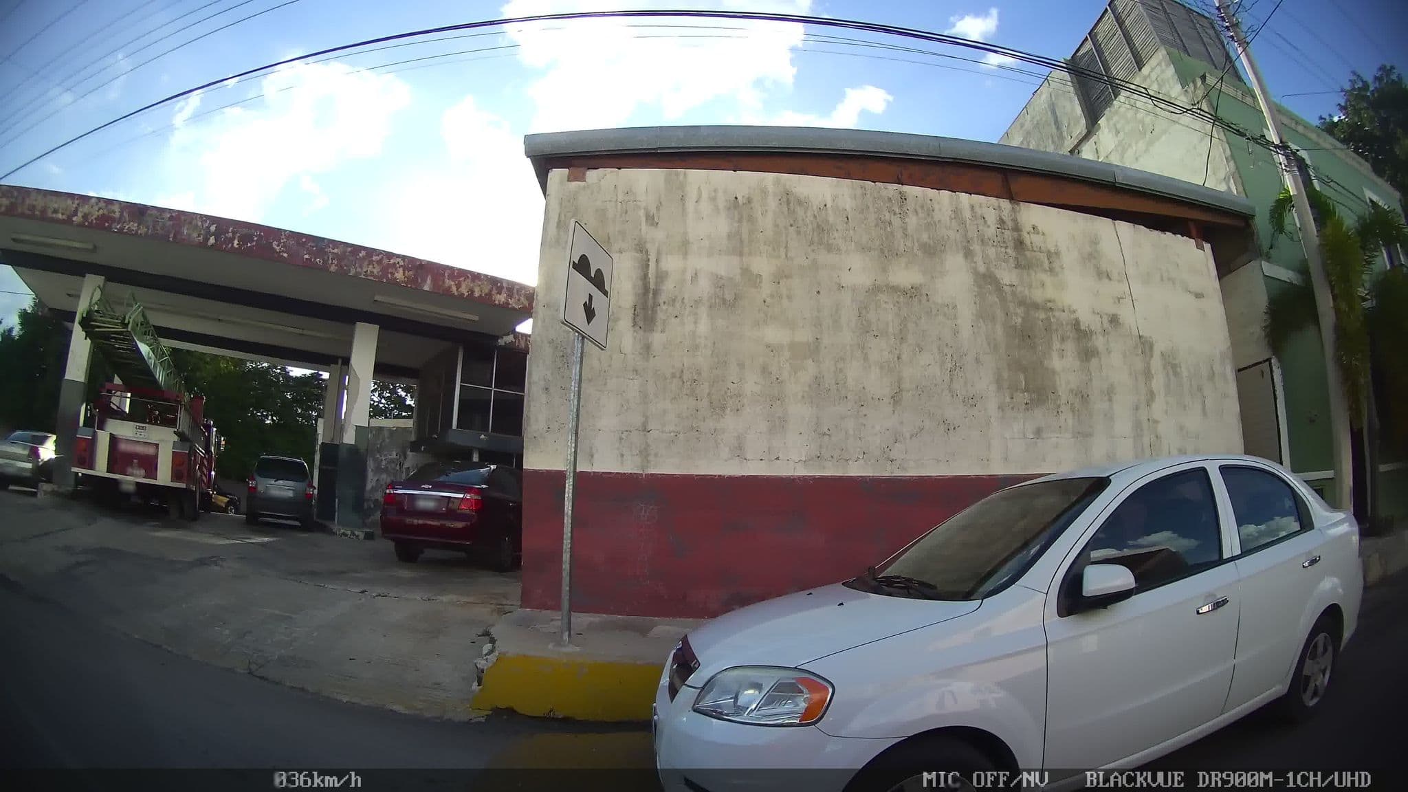 Street view near Casa Pandora, Mérida — © kaart_2 (CC BY-SA · Mapillary)