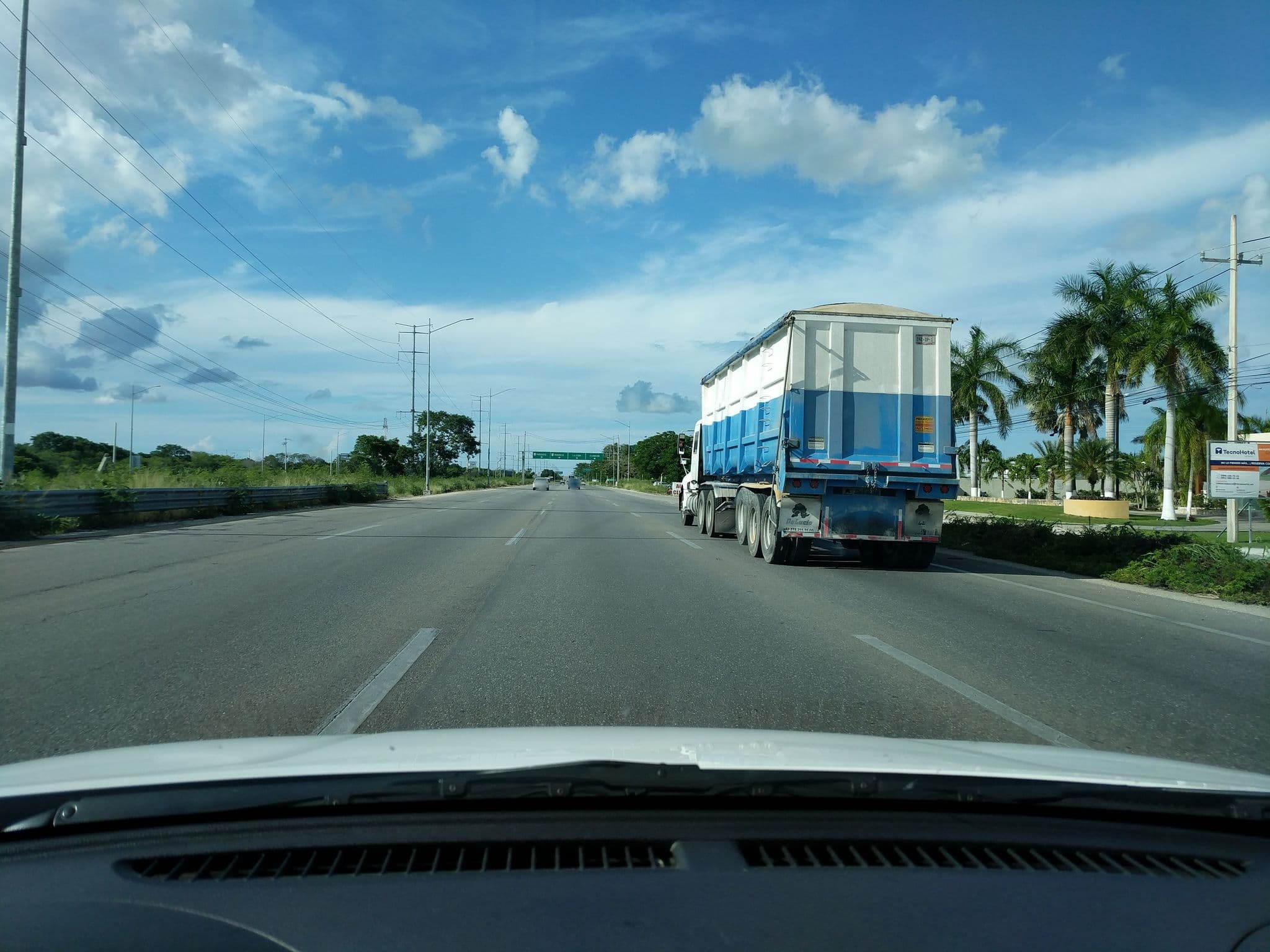 Street view near Technhotel, Xcanatún — © mphathaway (CC BY-SA · Mapillary)