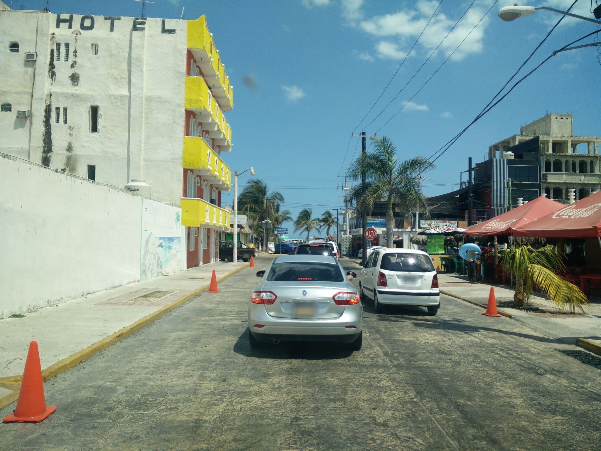 Street view near Hotel Costa Azul, Progreso — © ccossio (CC BY-SA · Mapillary)