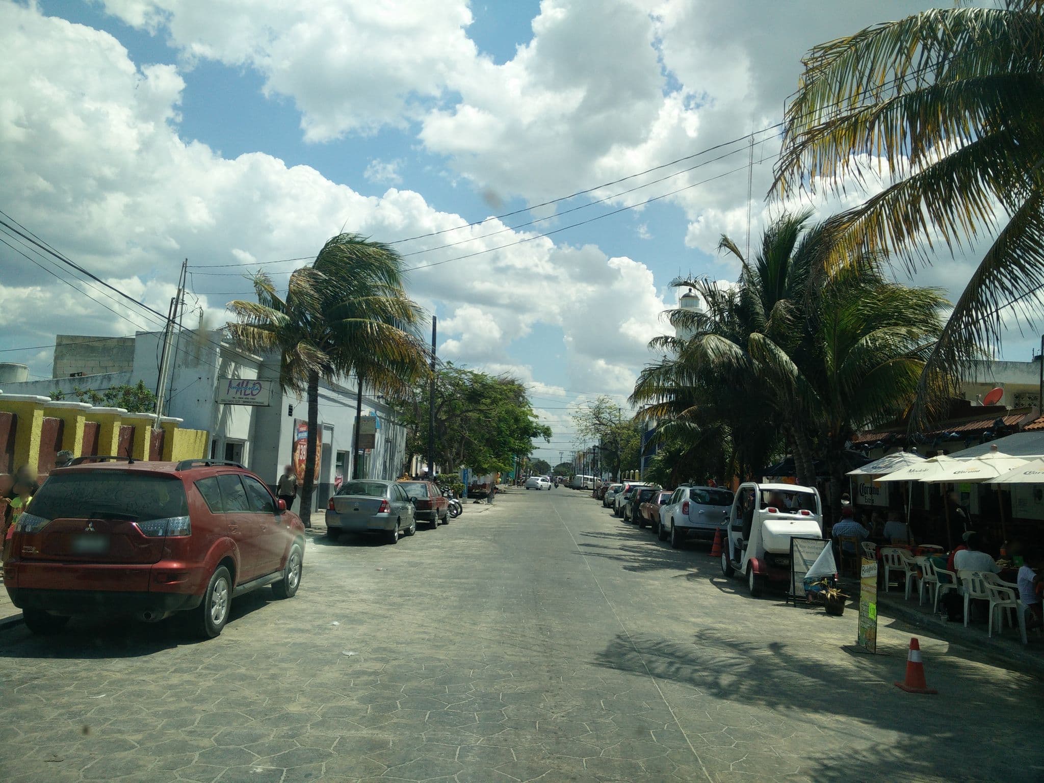 Street view near Hotel Suites Los Cabos, Progreso — © ccossio (CC BY-SA · Mapillary)