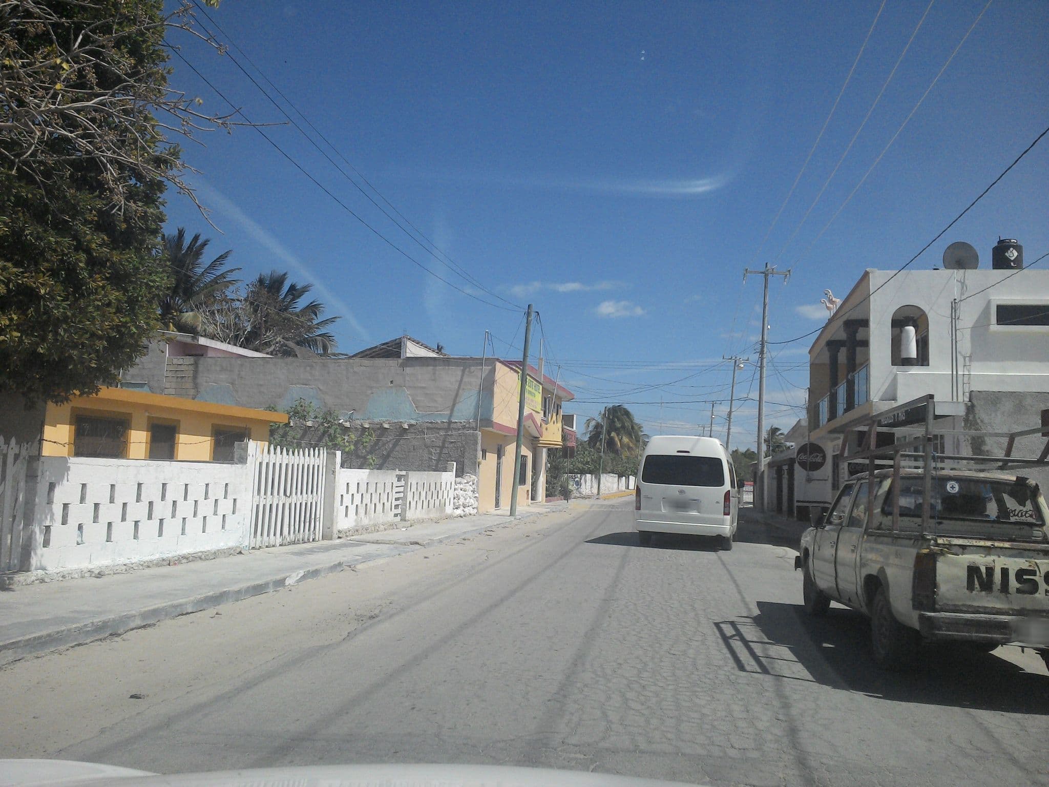 Street view near Hotel Príncipe Negro, Telchac Puerto — © xe1gyp (CC BY-SA · Mapillary)