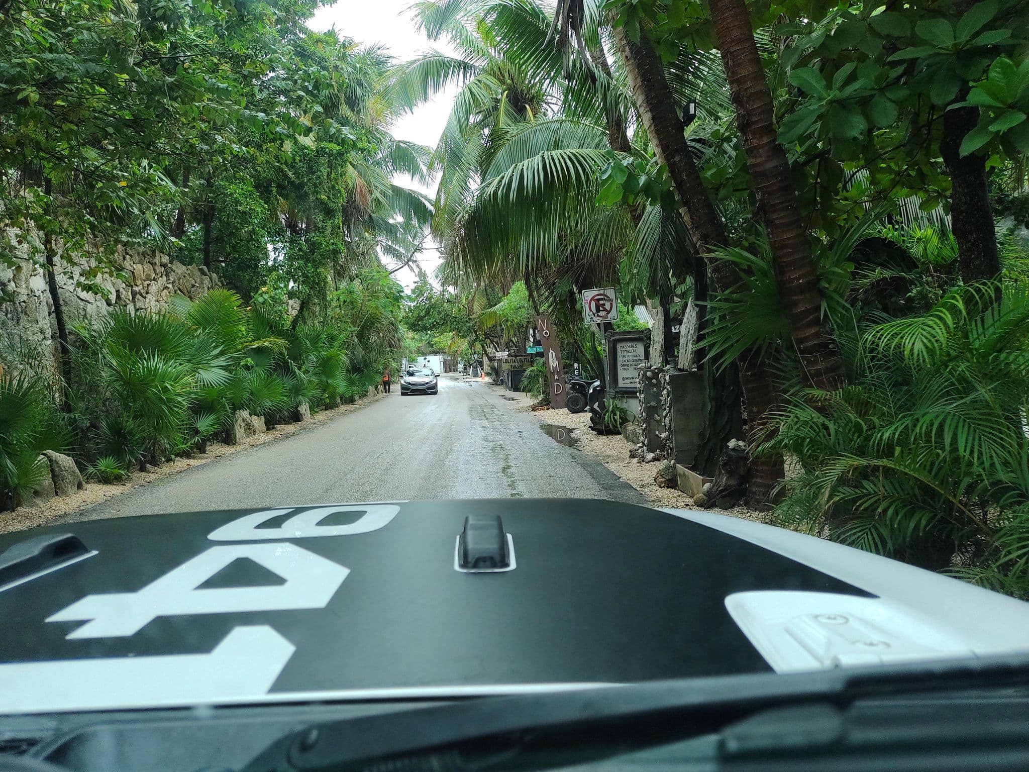 Street view near Niken Hotel & Beach Club, Tulum — © mapeadora (CC BY-SA · Mapillary)