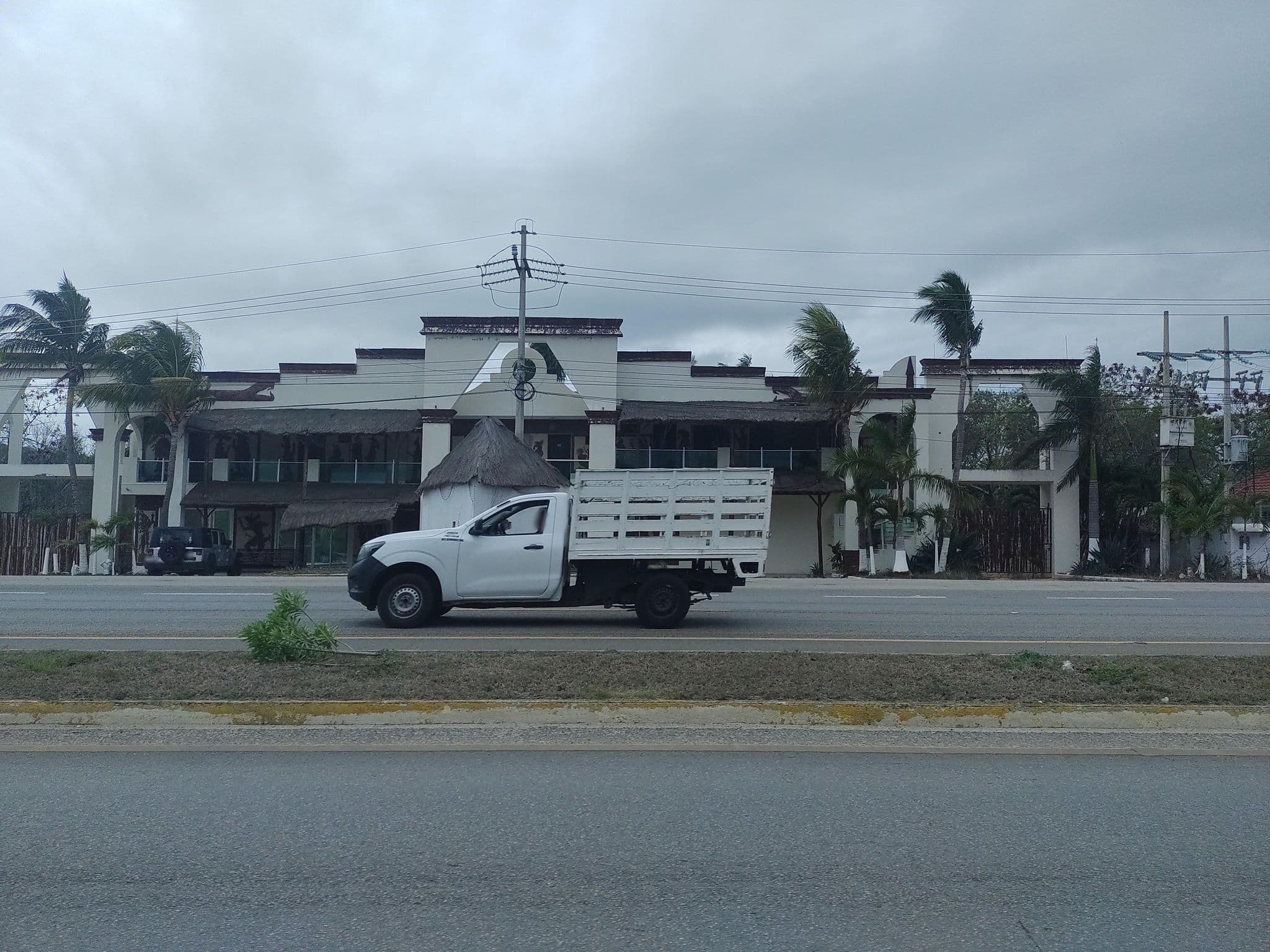 Street view near Jungle House Tulúm, Tulum — © mapeadora (CC BY-SA · Mapillary)