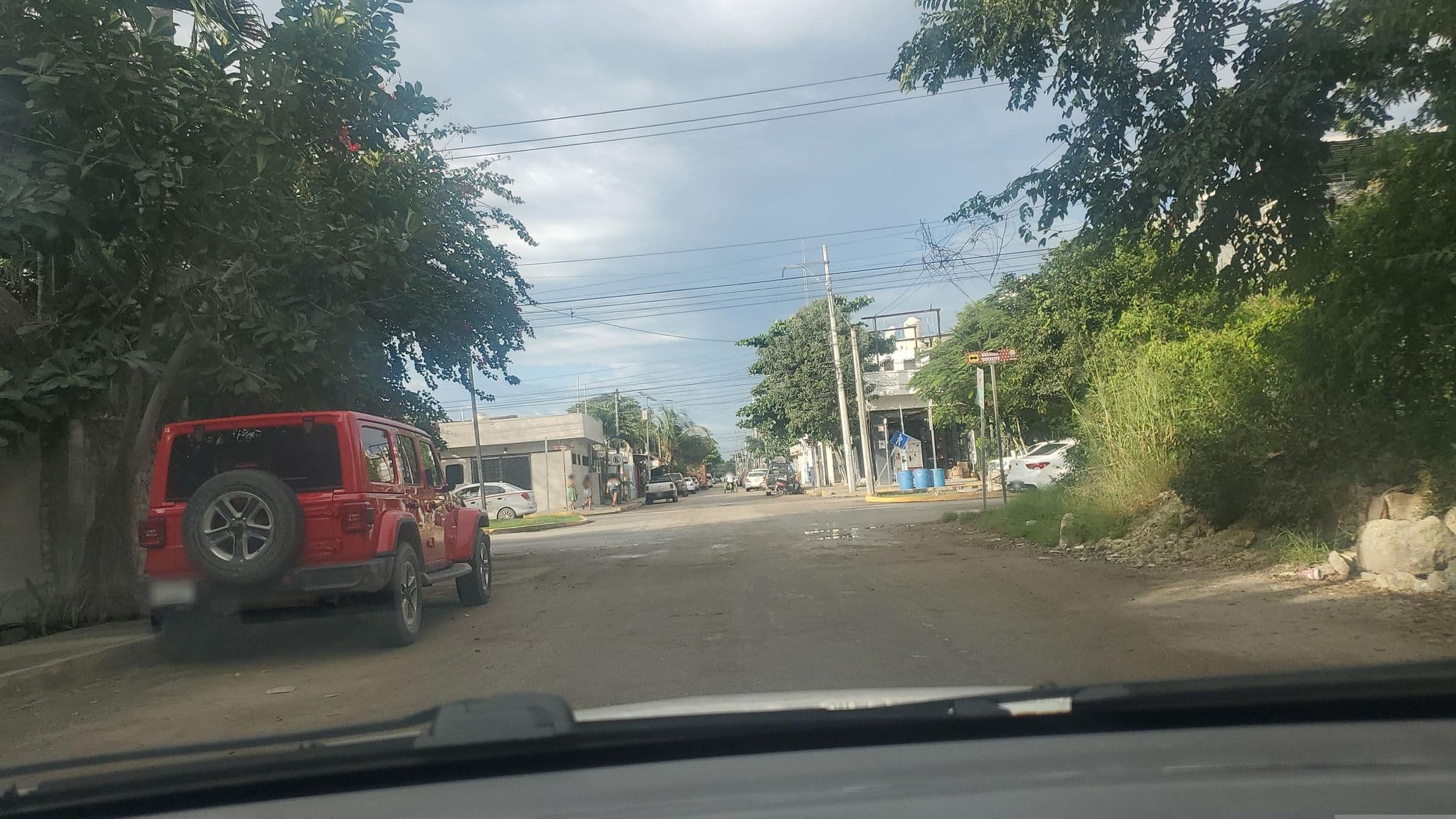 Street view near Luna Maya, Tulum — © mapillaryuserid (CC BY-SA · Mapillary)