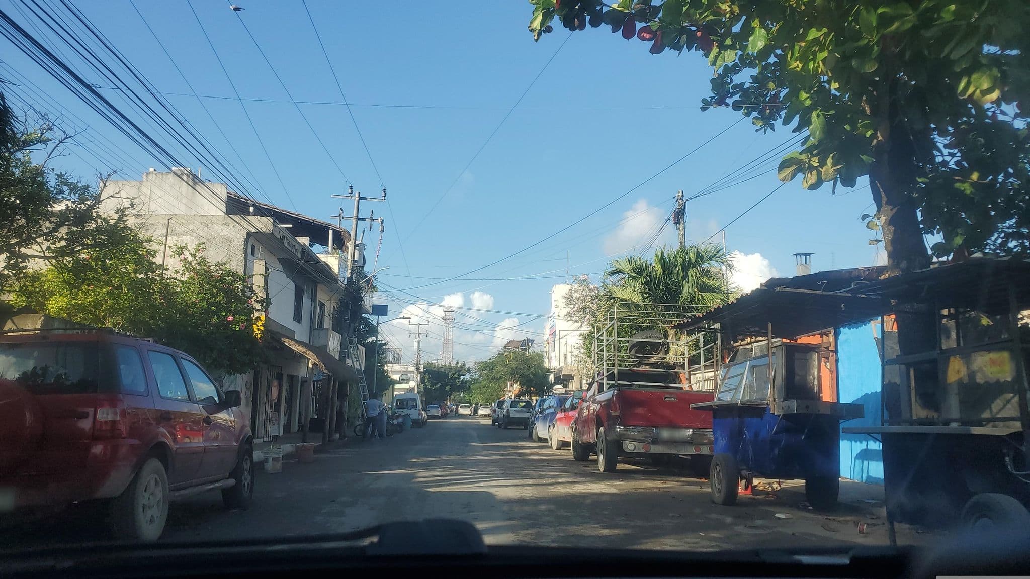 Street view near Gardenias Inn, Tulum — © mapillaryuserid (CC BY-SA · Mapillary)