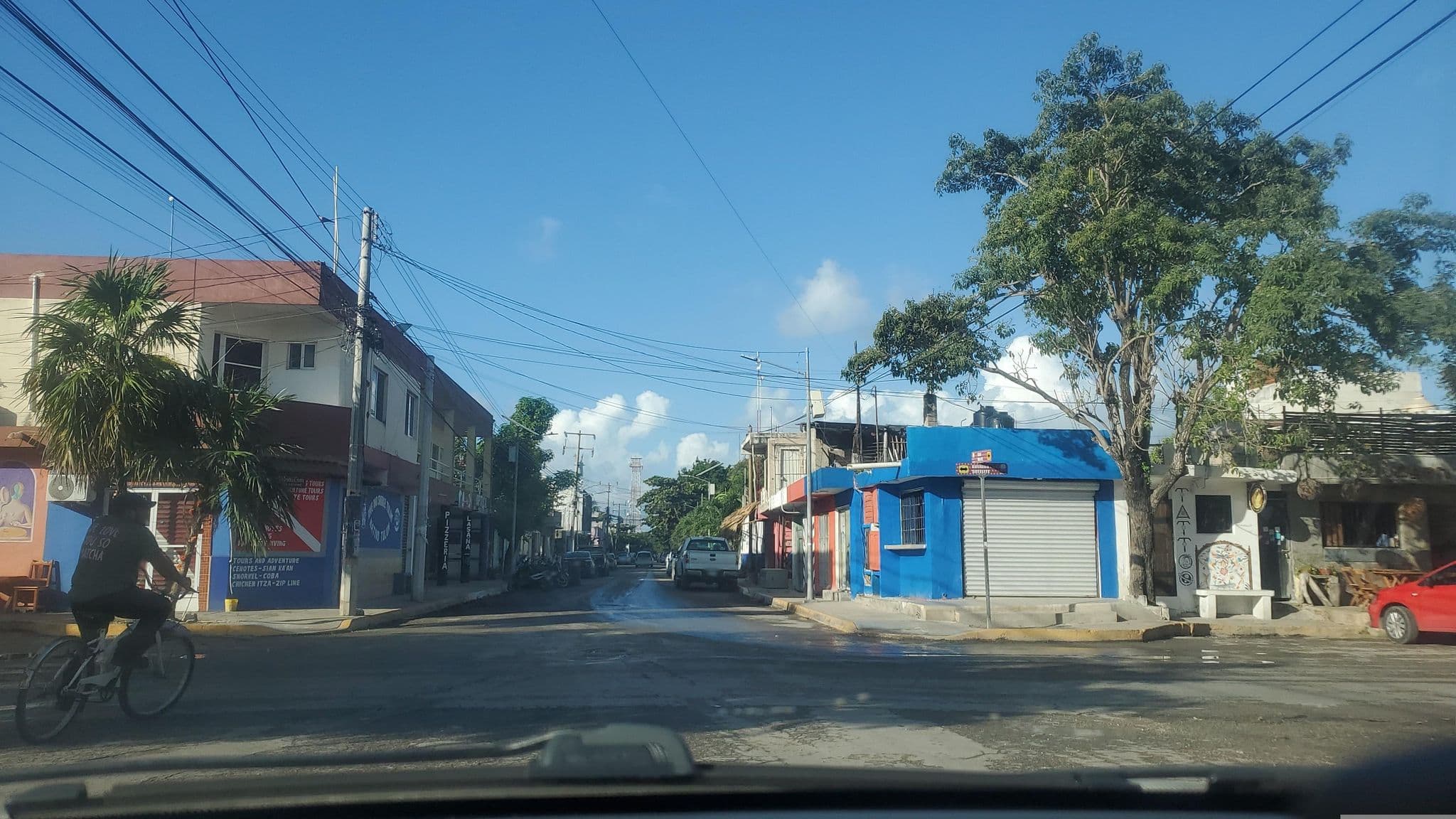 Street view near Marco Polo Dive Hostel, Tulum — © mapillaryuserid (CC BY-SA · Mapillary)