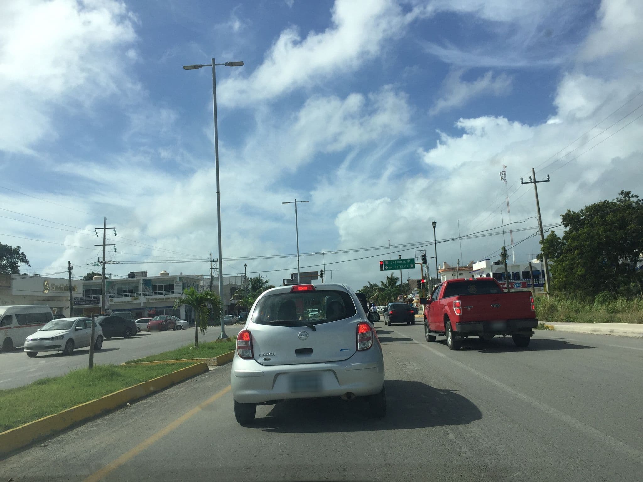 Street view near Downtown Tulum Hotel, Tulum — © mapeadora (CC BY-SA · Mapillary)