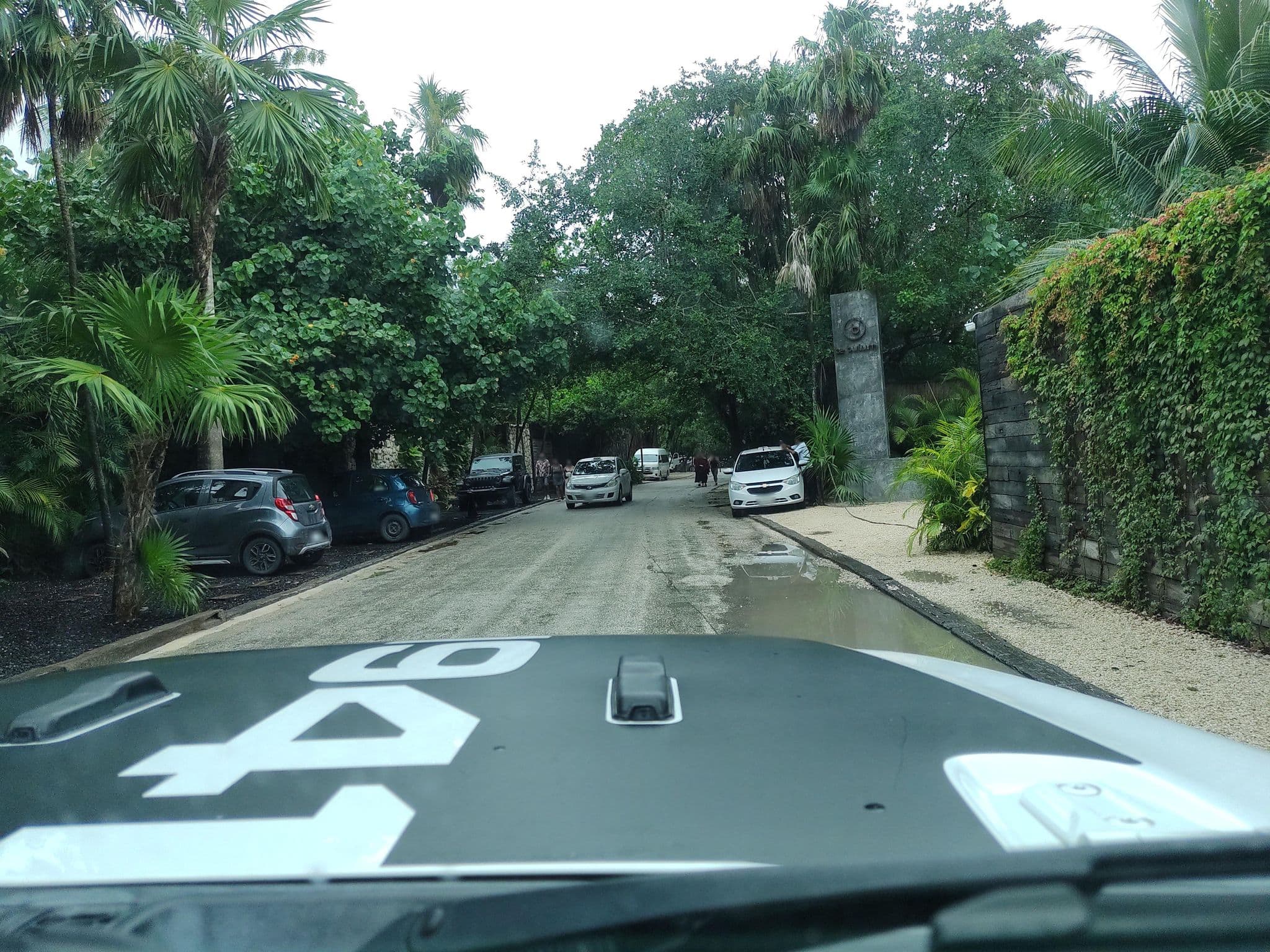 Street view near Maya Cabanas & Cenote Tulum, Tulum — © mapeadora (CC BY-SA · Mapillary)