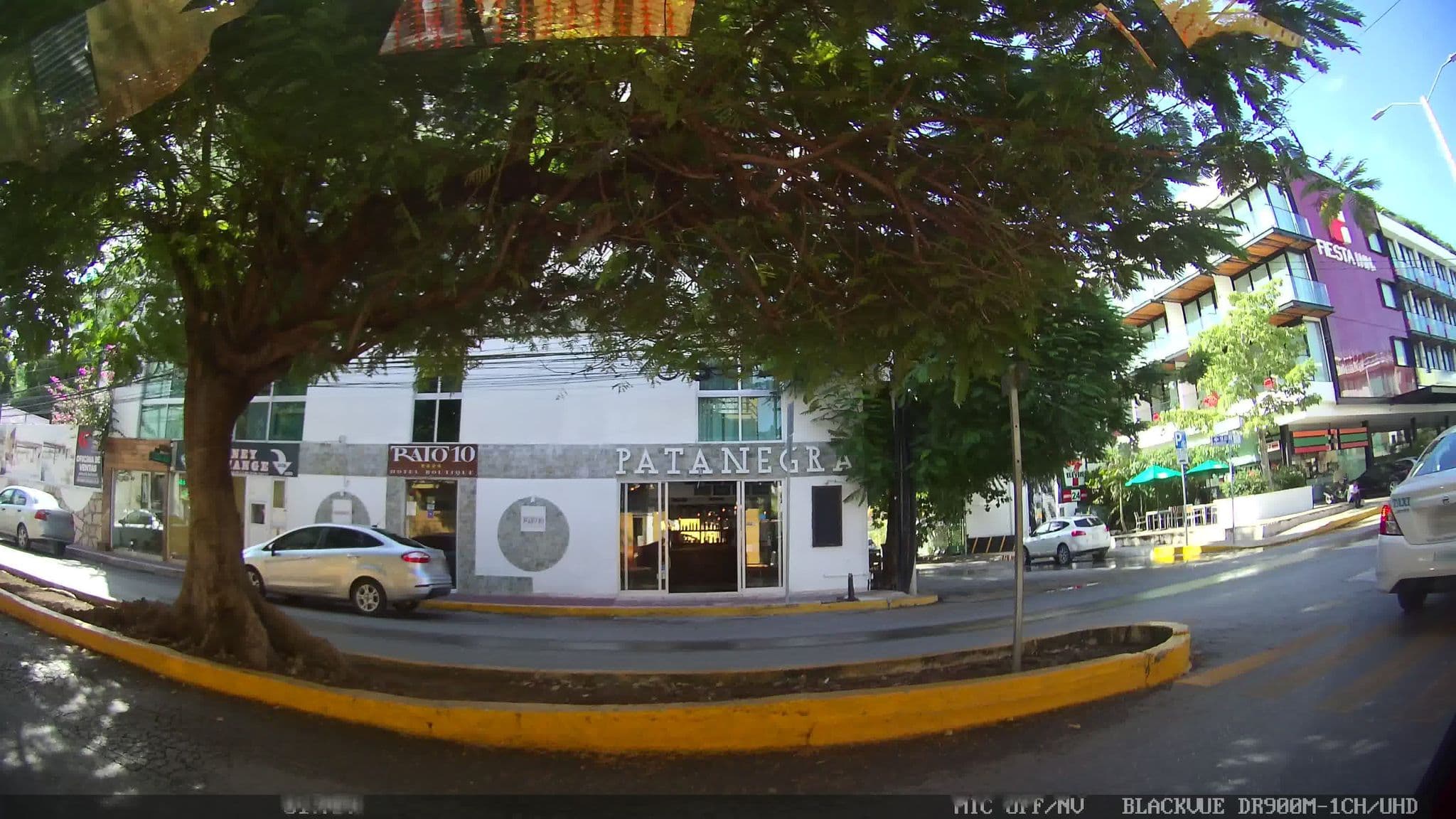 Street view near Koox Downtown, Playa del Carmen — © kaart_2 (CC BY-SA · Mapillary)