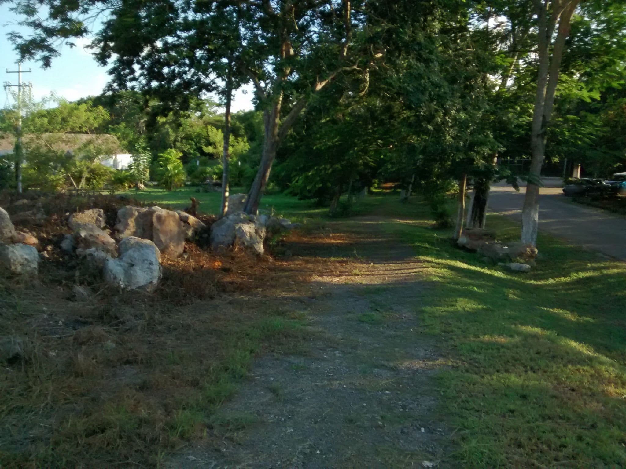 Street view near Cenote Dzitnup Y Xkeken, Dzitnup — © carlosmnoriega (CC BY-SA · Mapillary)