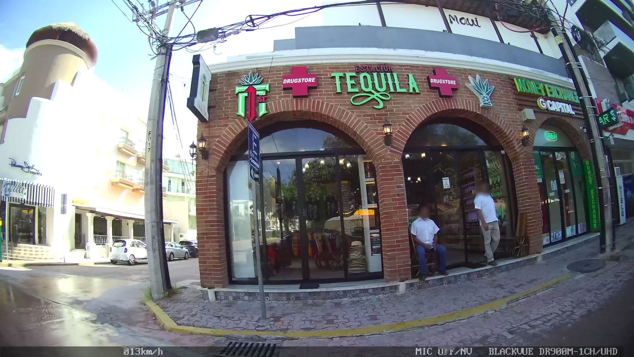 Street view near Wyndham Alltra Playa del Carmen, Playa del Carmen — © kaart_2 (CC BY-SA · Mapillary)