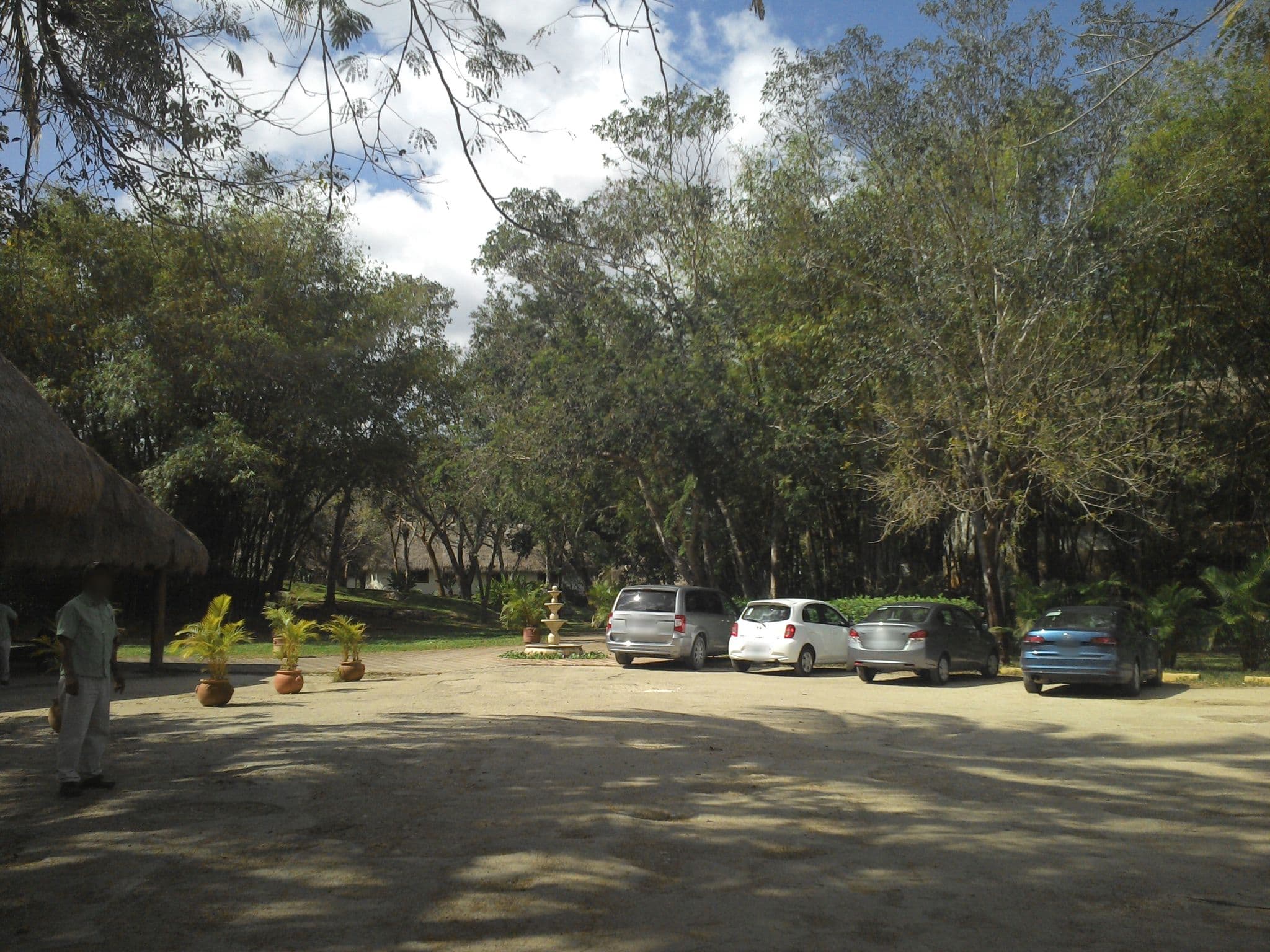 Street view near The Lodge at Chichen Itza, Chichén-Itzá — © xe1gyp (CC BY-SA · Mapillary)