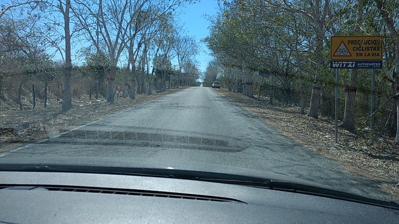 Street view near El Paraiso, Panabá — © fando (CC BY-SA · Mapillary)