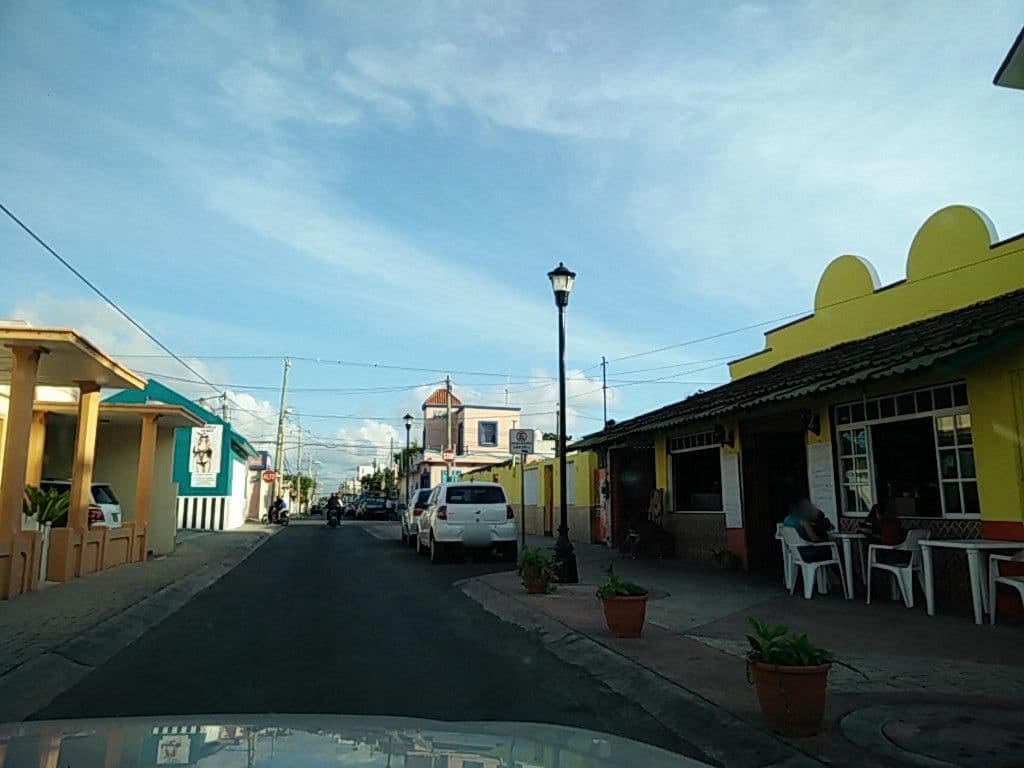 Street view near Casa Isabella Boutique, Cozumel — © ccossio (CC BY-SA · Mapillary)