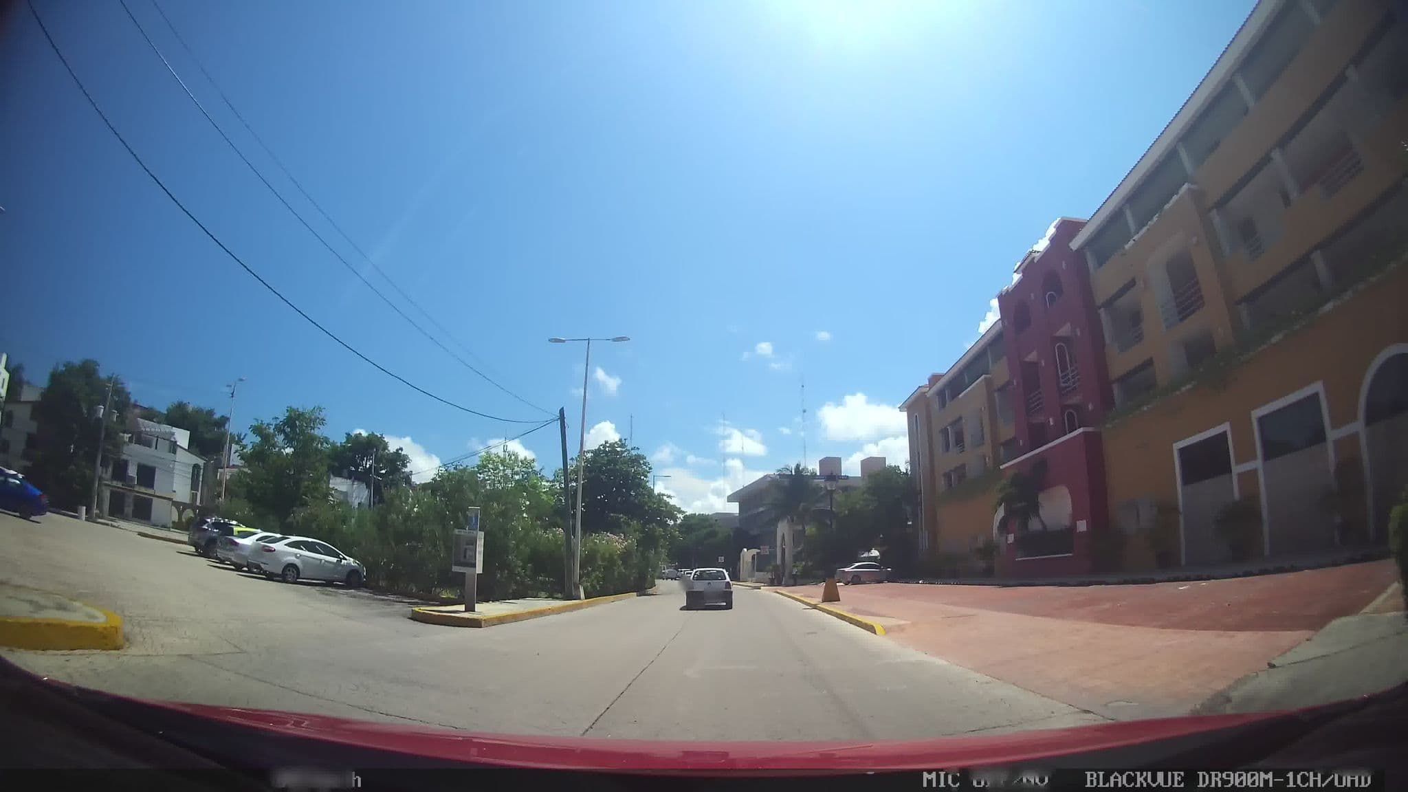 Street view near Peninsular de Hoteles, Cancún — © kaart_2 (CC BY-SA · Mapillary)