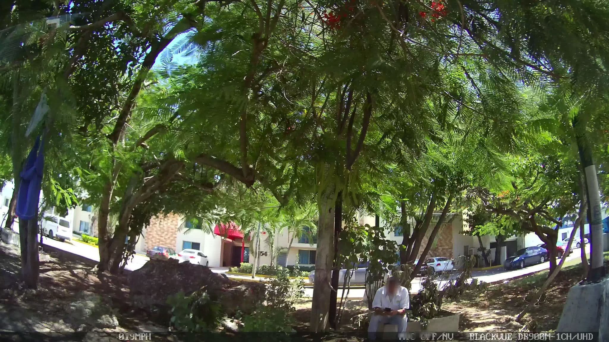 Street view near Hotel Grand City, Cancún — © kaart_2 (CC BY-SA · Mapillary)