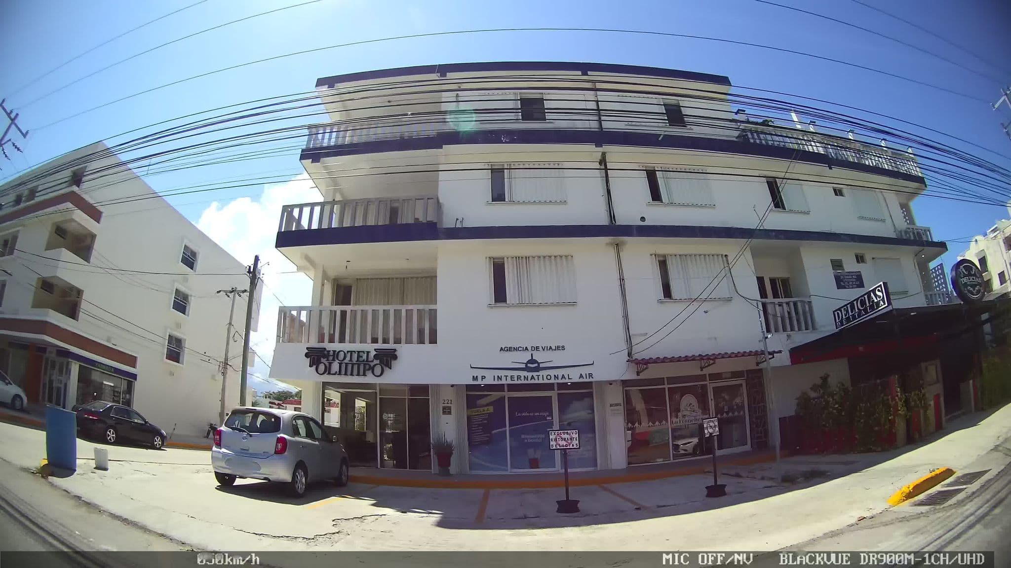 Street view near Hotel Mexicasa Cancun, Cancún — © kaart_2 (CC BY-SA · Mapillary)