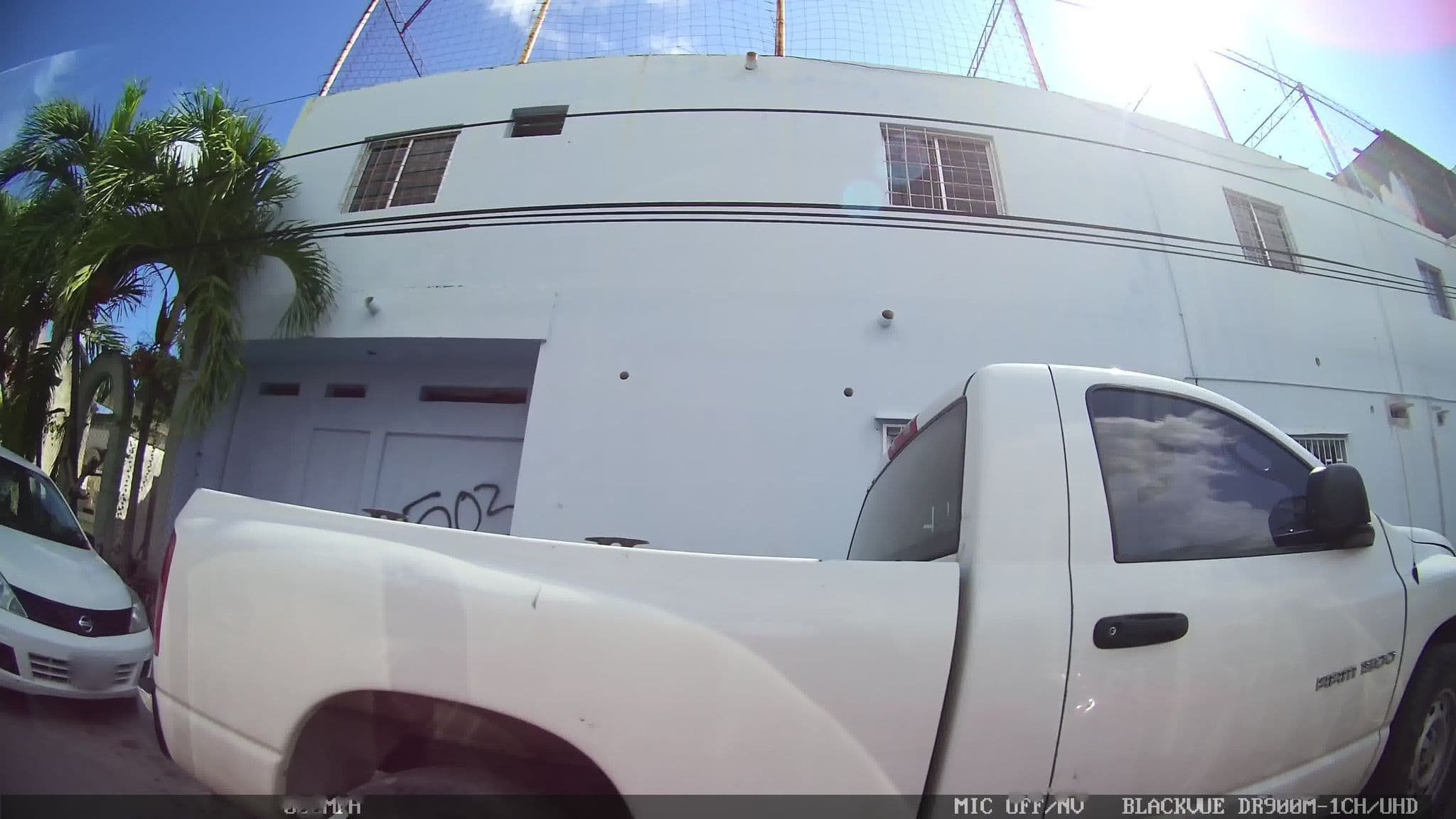 Street view near Hotel Rosa Elena, Cancún — © kaart_2 (CC BY-SA · Mapillary)