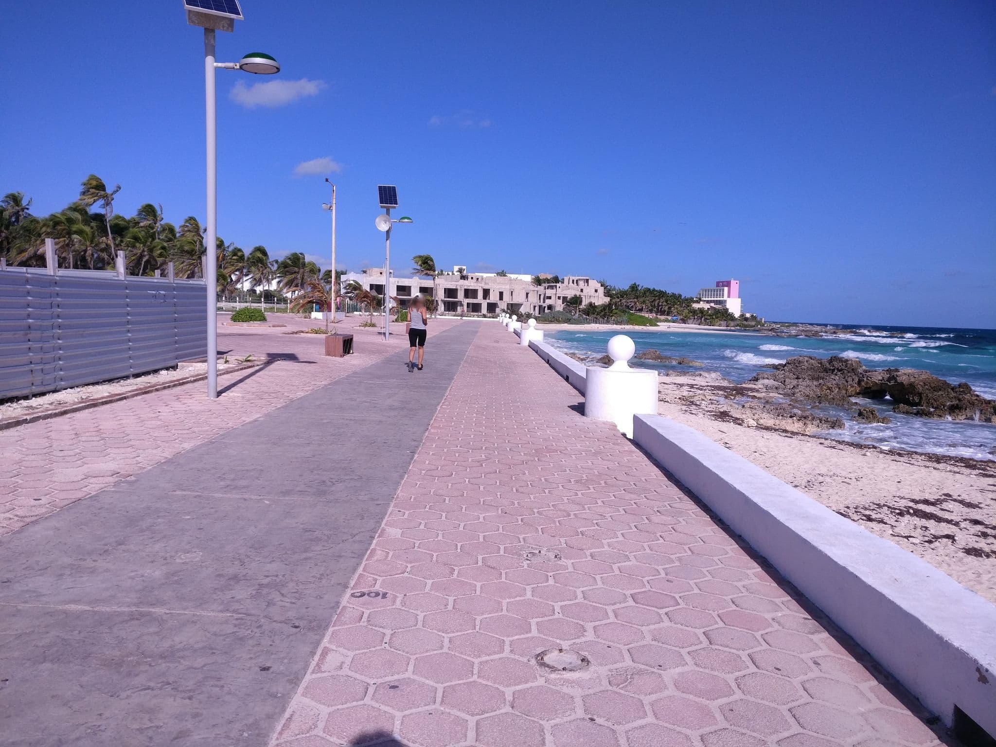 Street view near Perla Del Caribe, Isla Mujeres — © valessio (CC BY-SA · Mapillary)