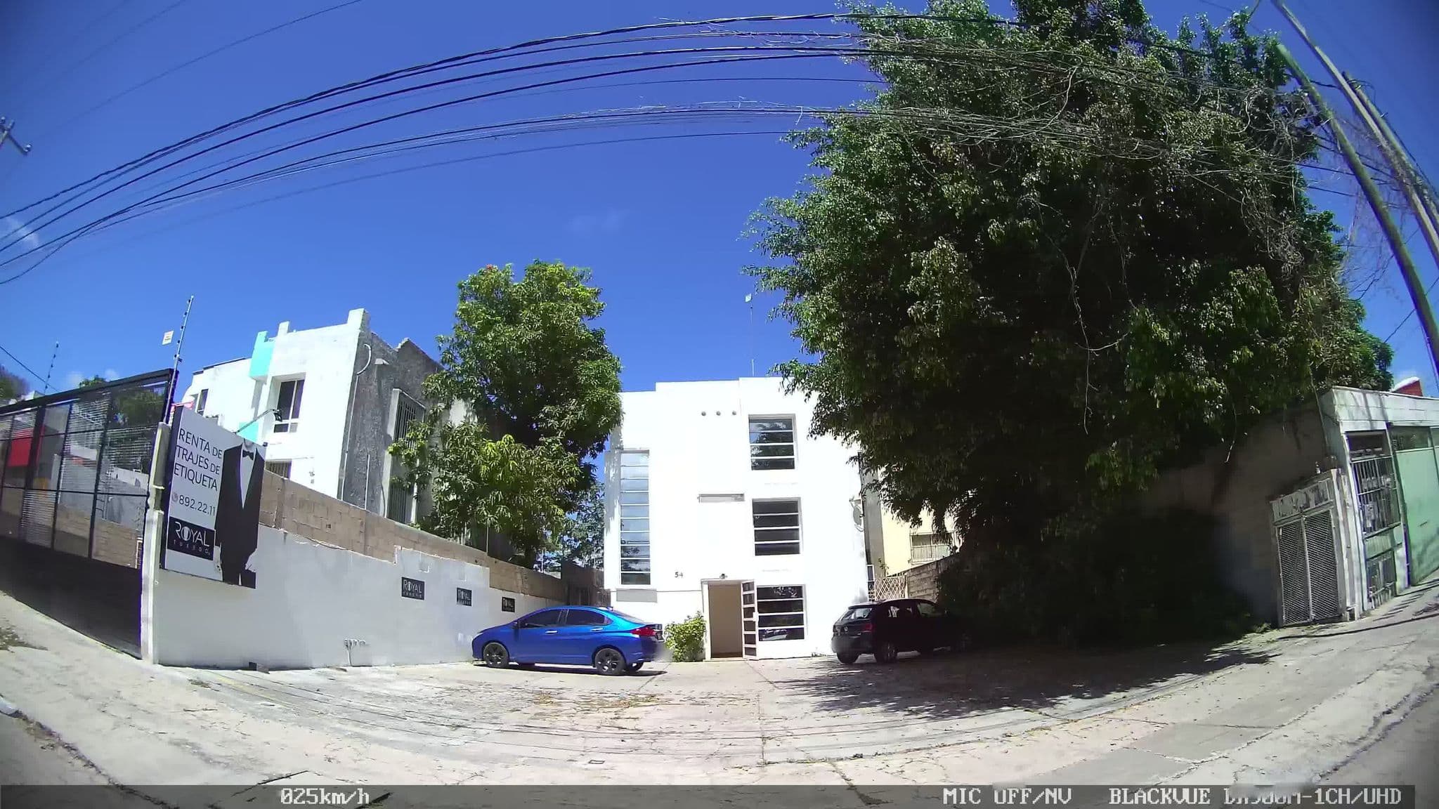 Street view near Servicio de Hospedaje, Cancún — © kaart_2 (CC BY-SA · Mapillary)