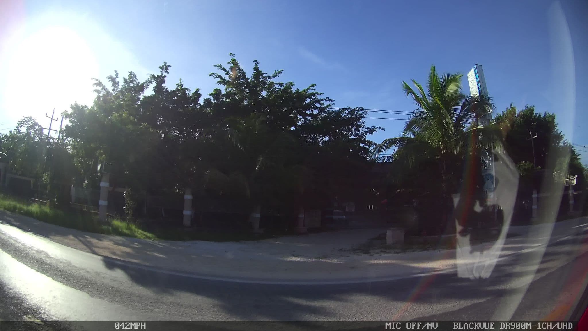 Street view near Hotel Pedregal, Alfredo V. Bonfil — © kaart_2 (CC BY-SA · Mapillary)