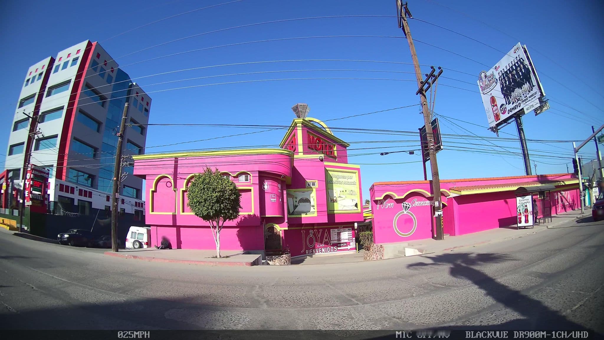 Street view near You Kozo Hotel, Tijuana — © kaart_2 (CC BY-SA · Mapillary)