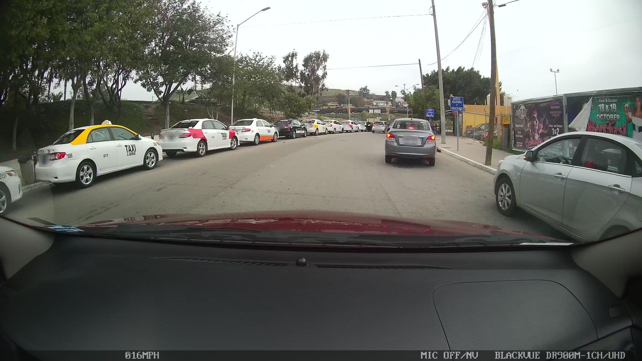 Street view near Hotel Monaco, Tijuana — © kaart_3 (CC BY-SA · Mapillary)