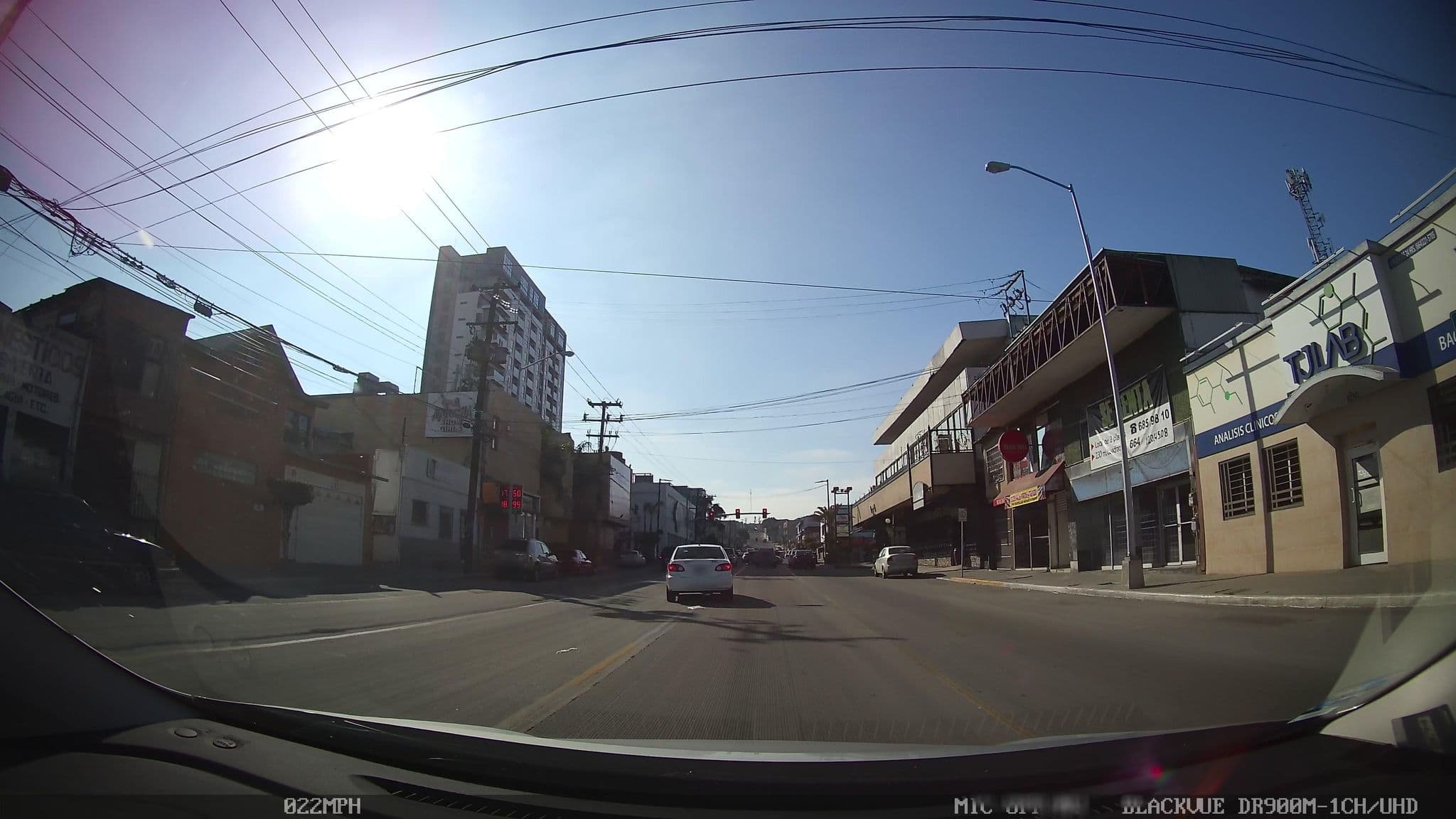 Street view near Golden Gate -motel, Tijuana — © kaart_2 (CC BY-SA · Mapillary)