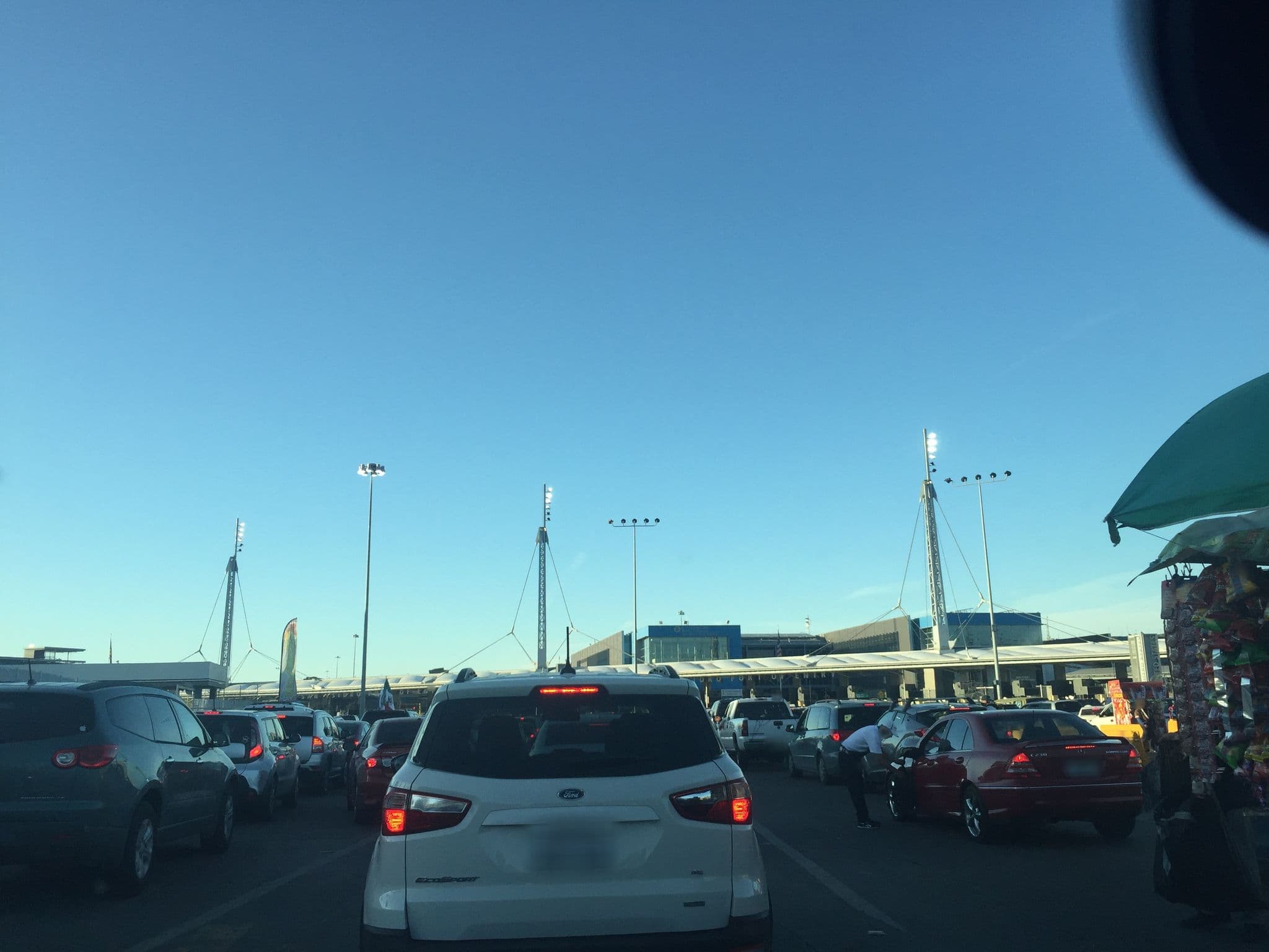 Street view near Hotel Rizo De Oro, Tijuana — © jtaxson (CC BY-SA · Mapillary)
