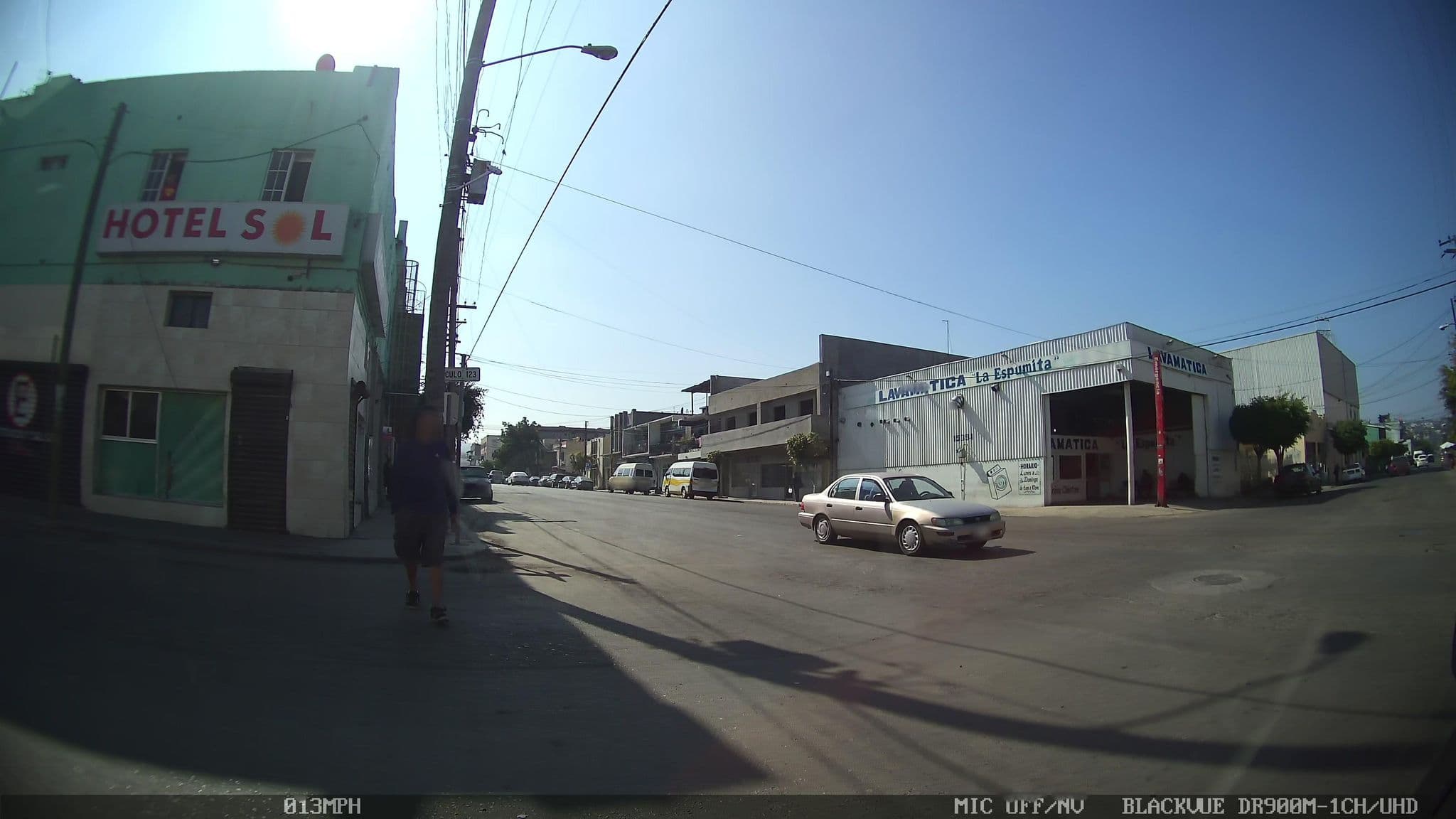 Street view near Oseguera Espinoza Custodio, Tijuana — © kaart_2 (CC BY-SA · Mapillary)