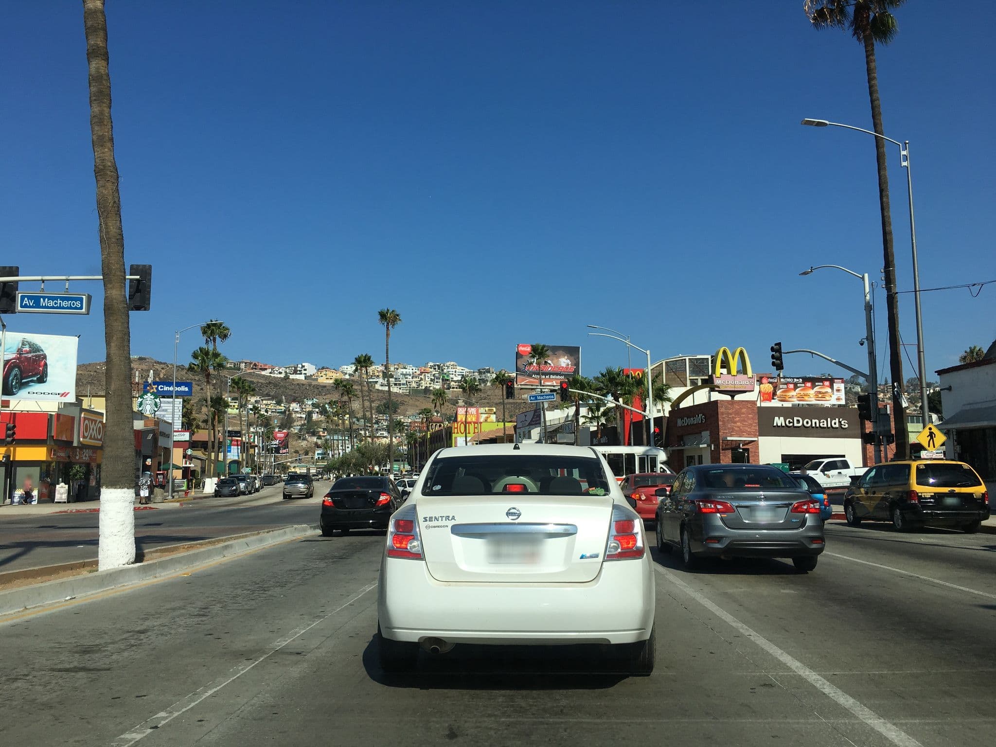 Street view near Deluxe Hostal Ggg, Ensenada — © ccossio (CC BY-SA · Mapillary)