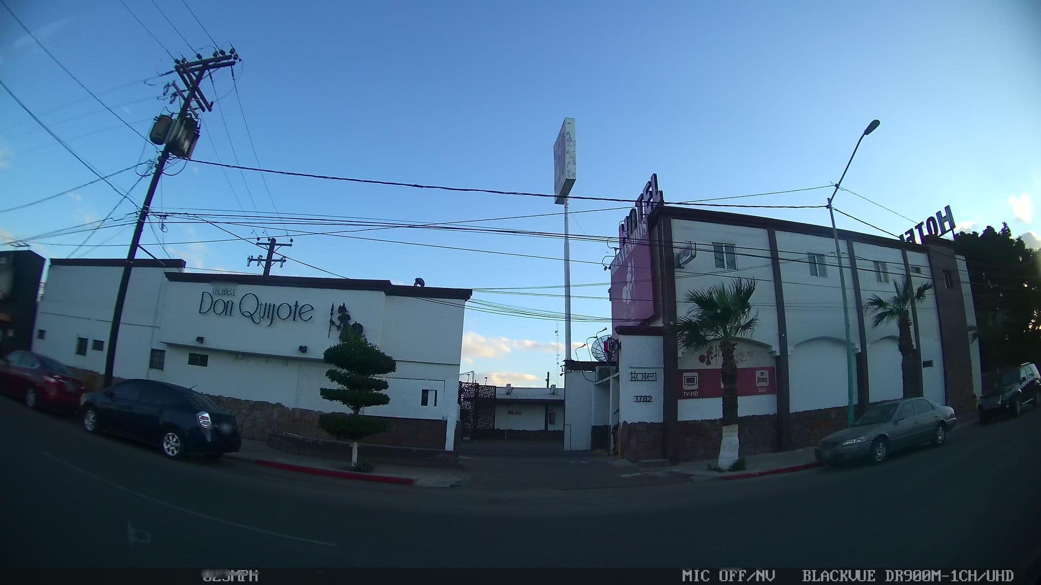 Street view near Don Quijote, Mexicali — © kaart_2 (CC BY-SA · Mapillary)