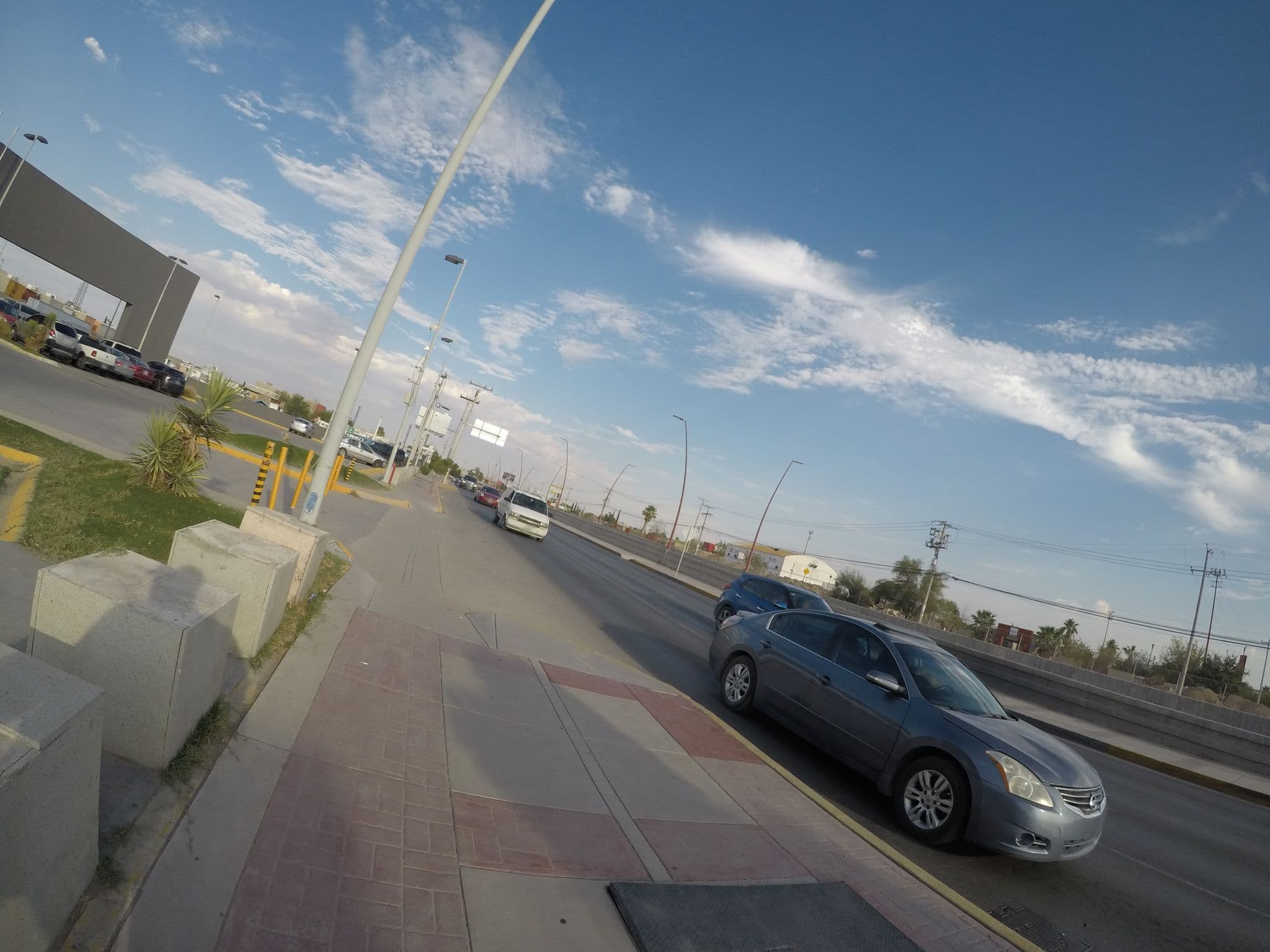 Street view near Real Inn Cd Juarez, Ciudad Juárez — © dsrtsndnts (CC BY-SA · Mapillary)
