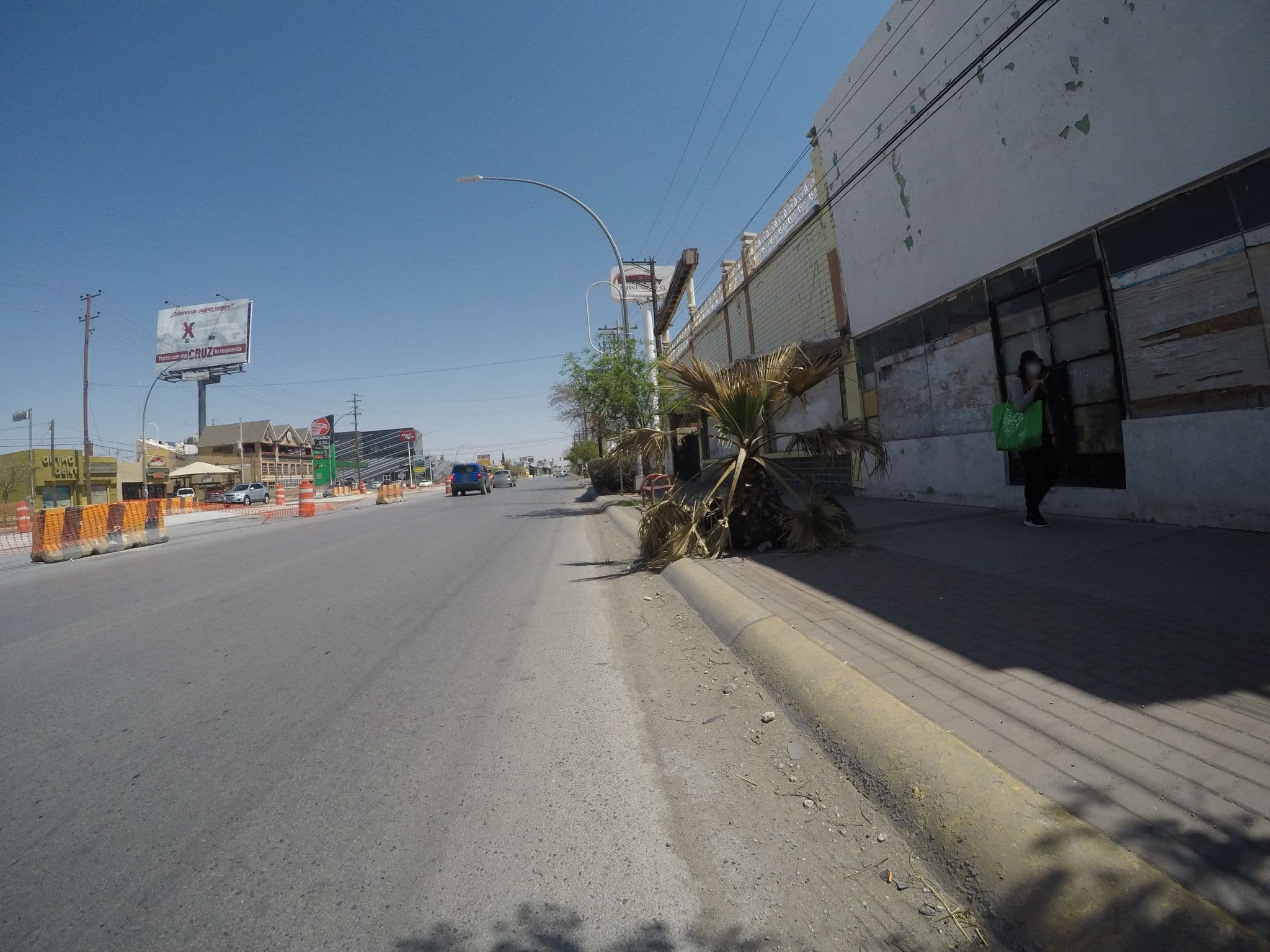 Street view near Corporación Hotelera de Ciudad Juárez, Ciudad Juárez — © dsrtsndnts (CC BY-SA · Mapillary)